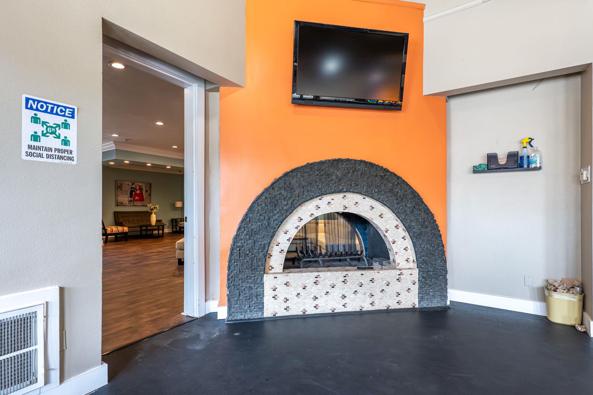 935 La Posada Dr # 156, Austin, TX 78752