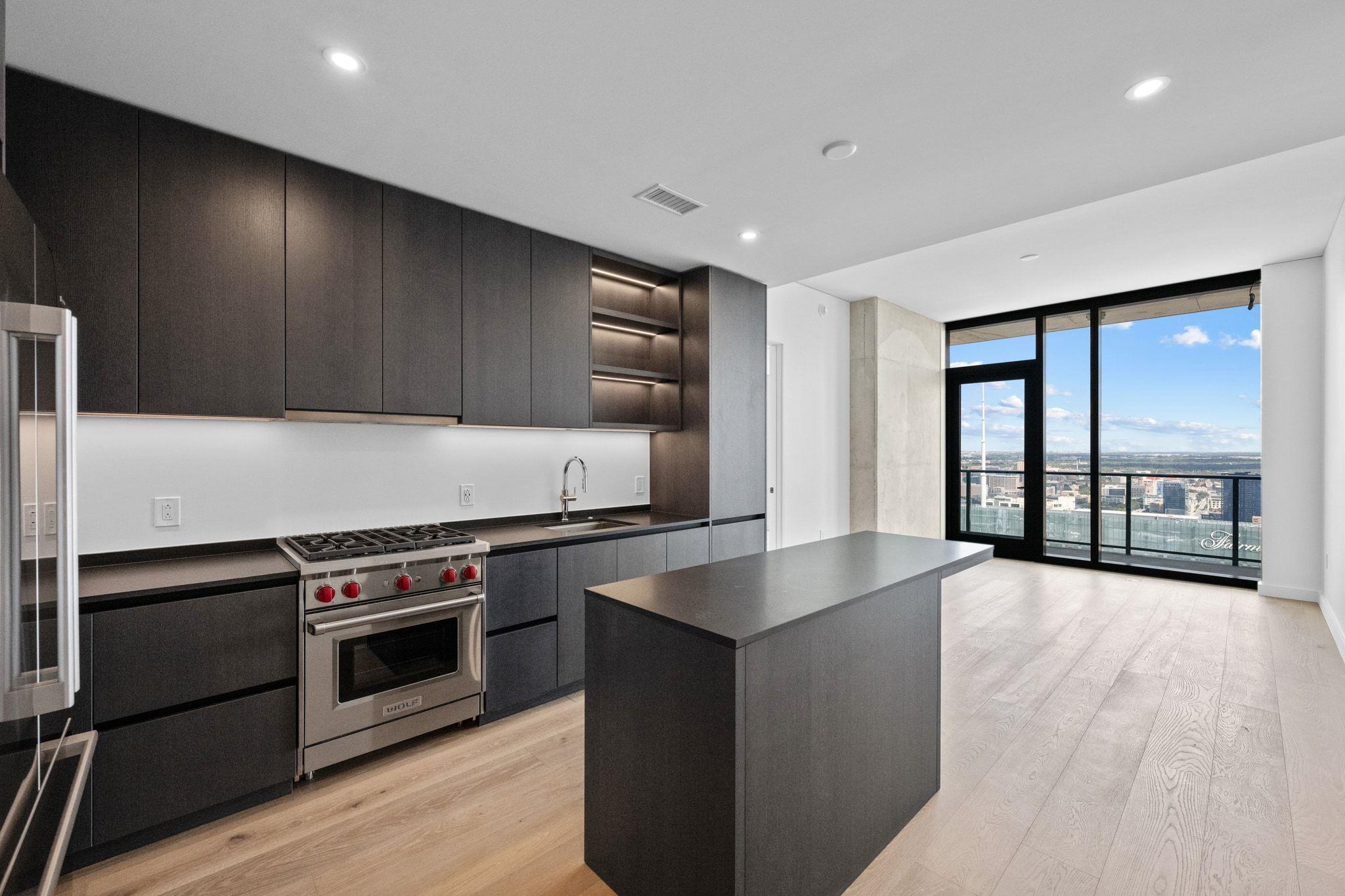 610 Davis St # 4605, Austin, TX 78701