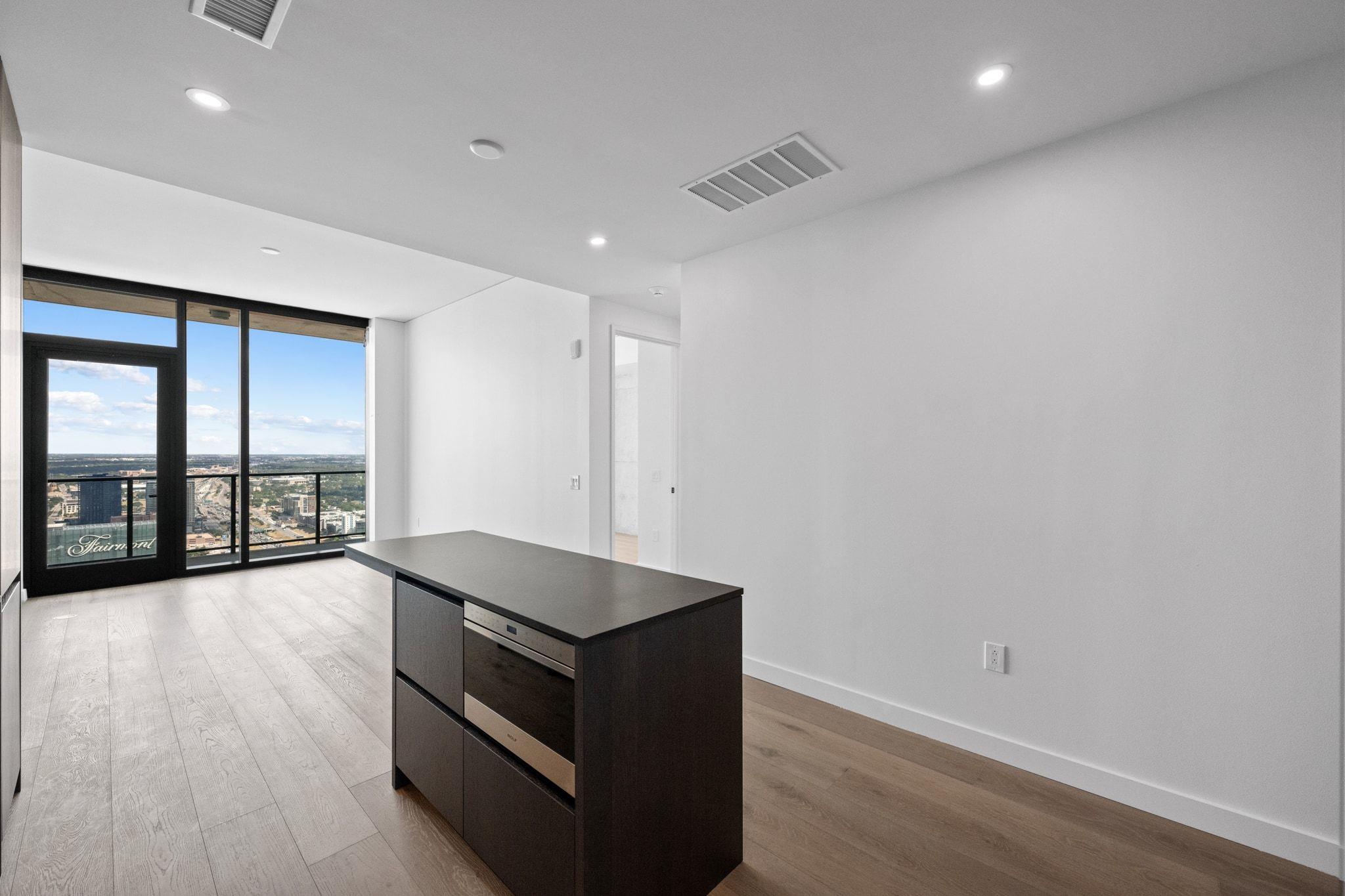 610 Davis St # 4605, Austin, TX 78701