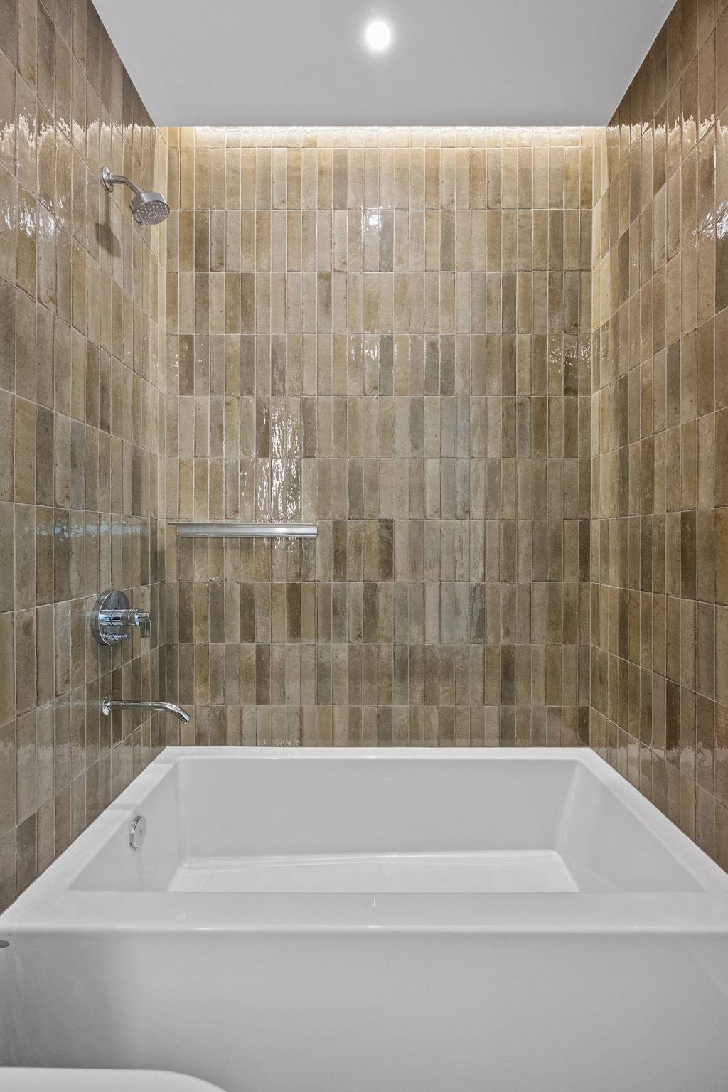 610 Davis St # 4605, Austin, TX 78701