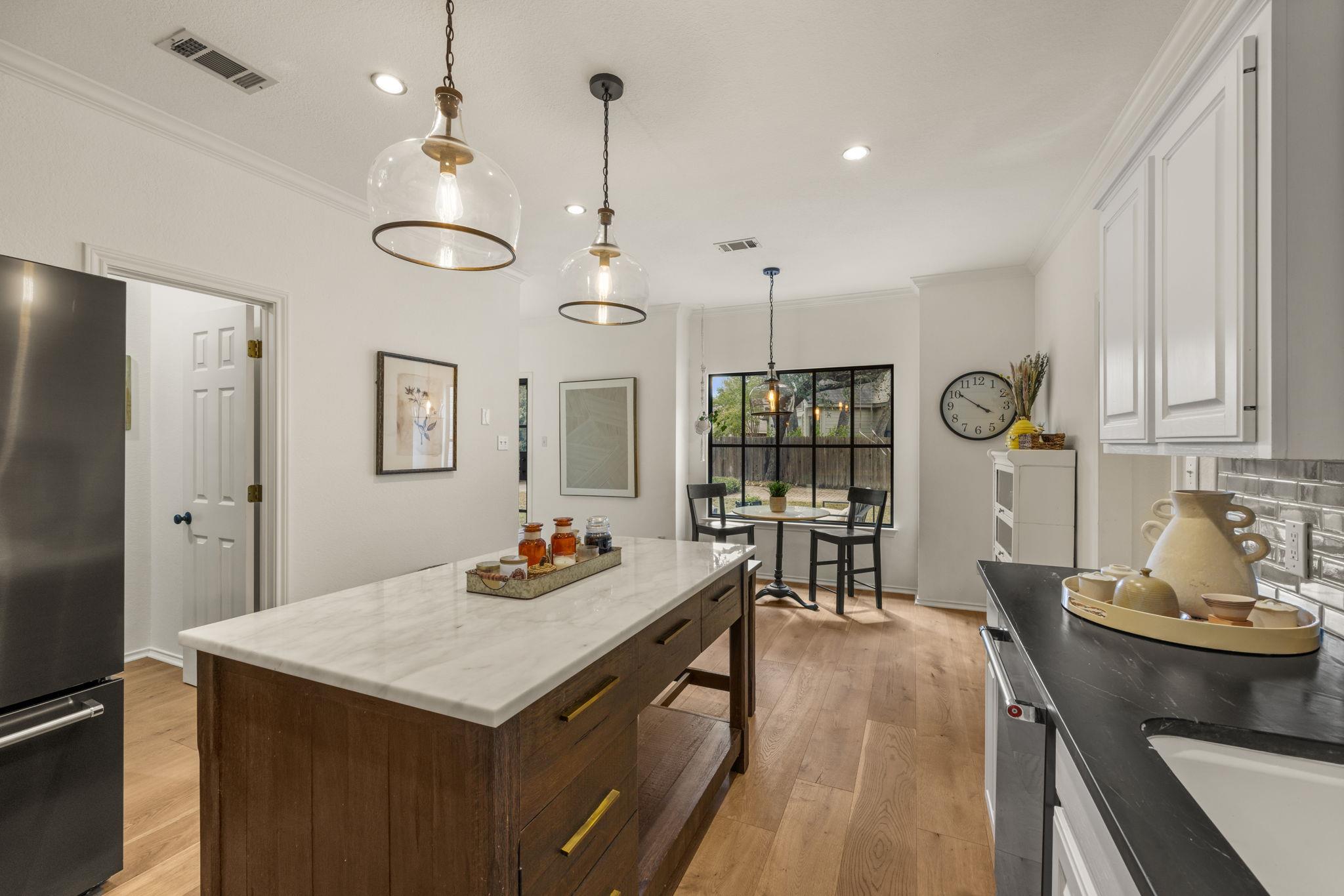 10606 Beckwood Dr, Austin, TX 78726