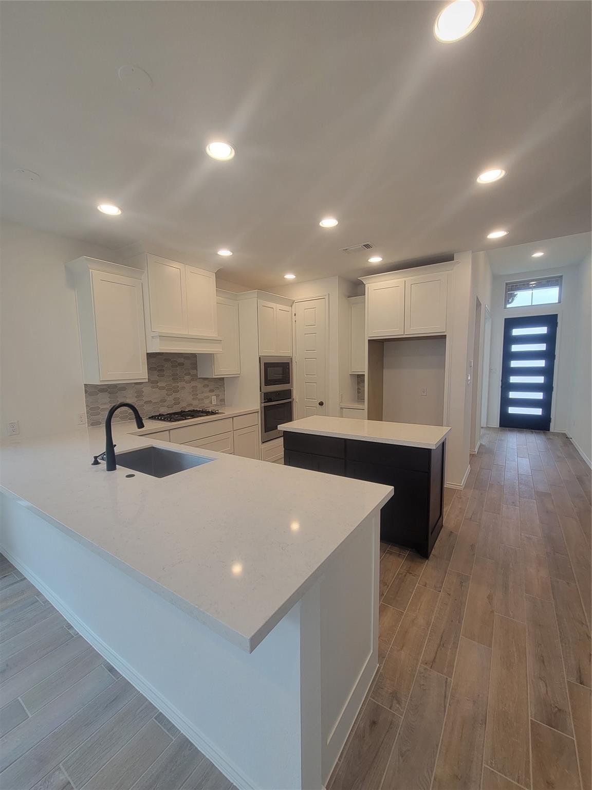 705 Tradewinds Way, Georgetown, TX 78628