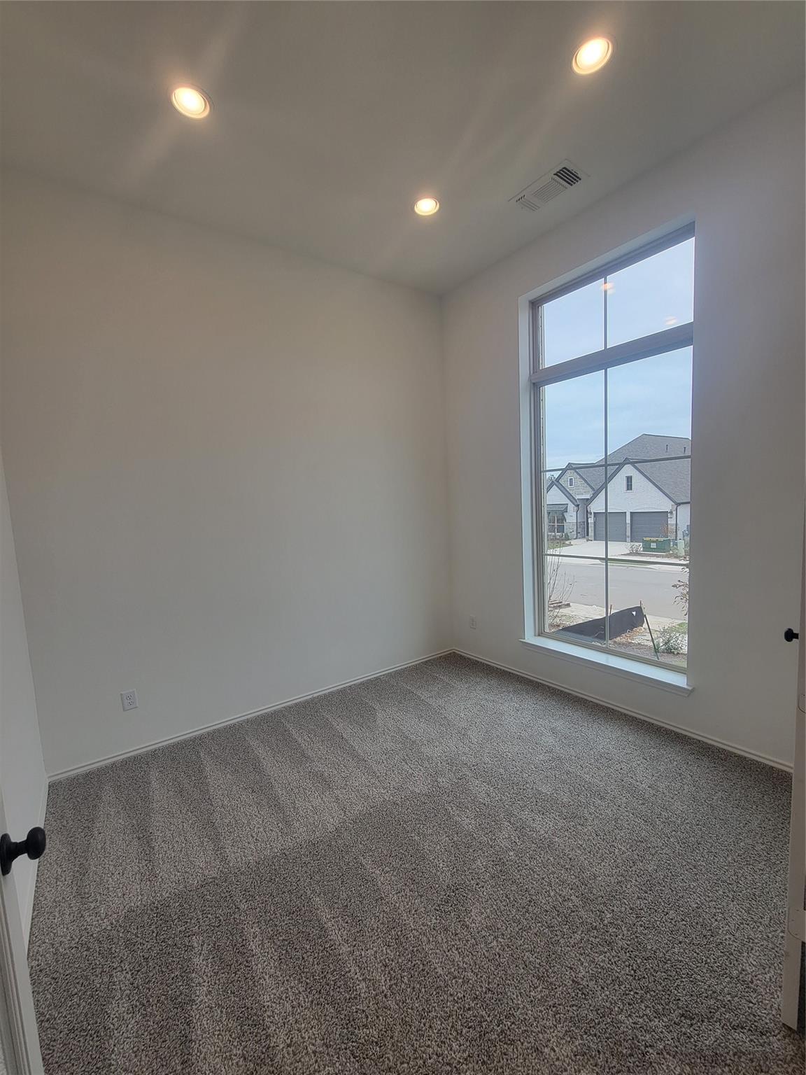 705 Tradewinds Way, Georgetown, TX 78628