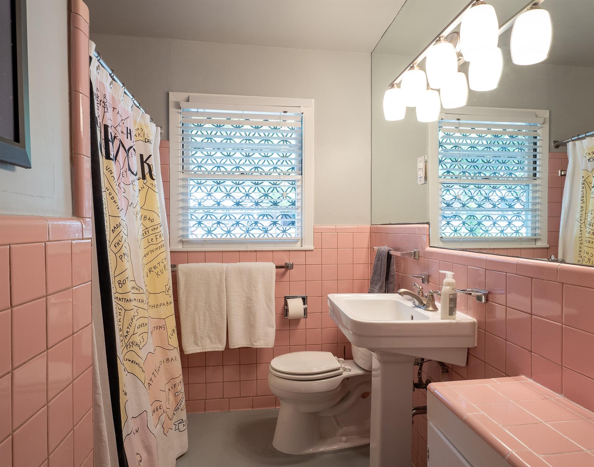 4617 Finley Dr, Austin, TX 78731