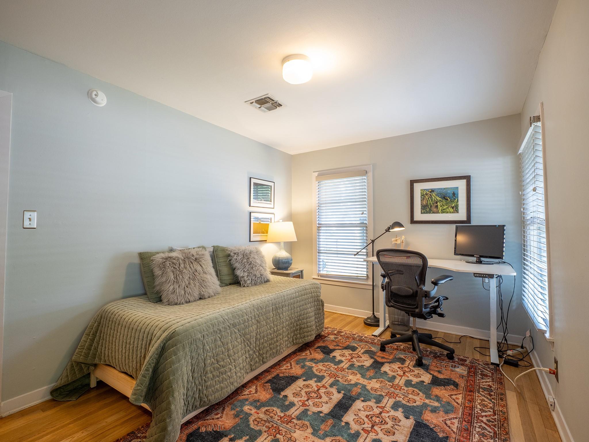 4617 Finley Dr, Austin, TX 78731