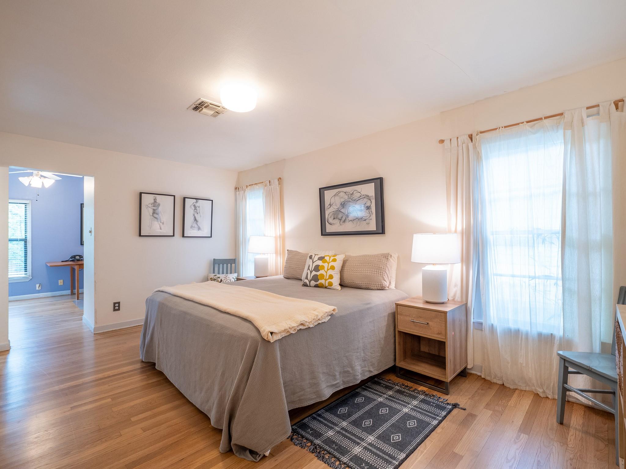 4617 Finley Dr, Austin, TX 78731