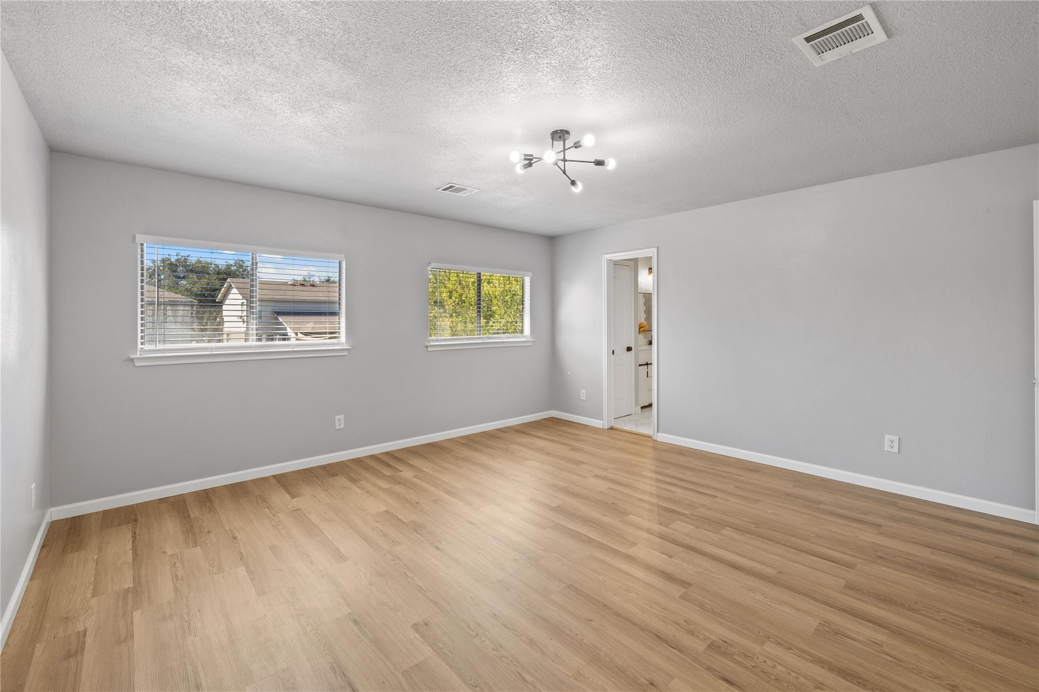 2411 Glen Field Dr, Cedar Park, TX 78613