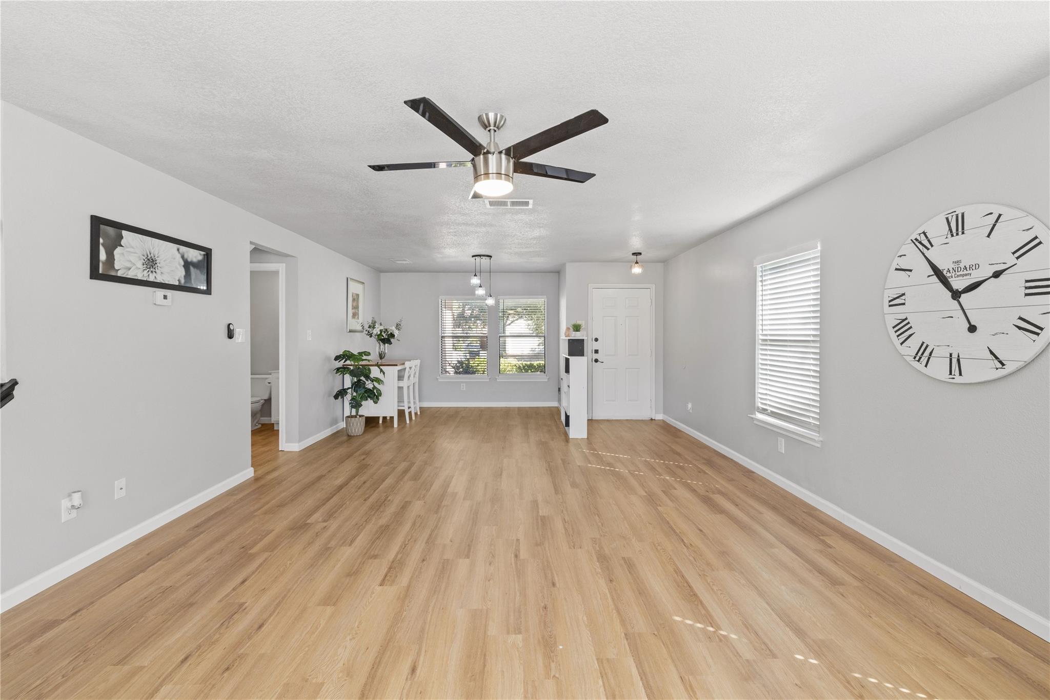 2411 Glen Field Dr, Cedar Park, TX 78613