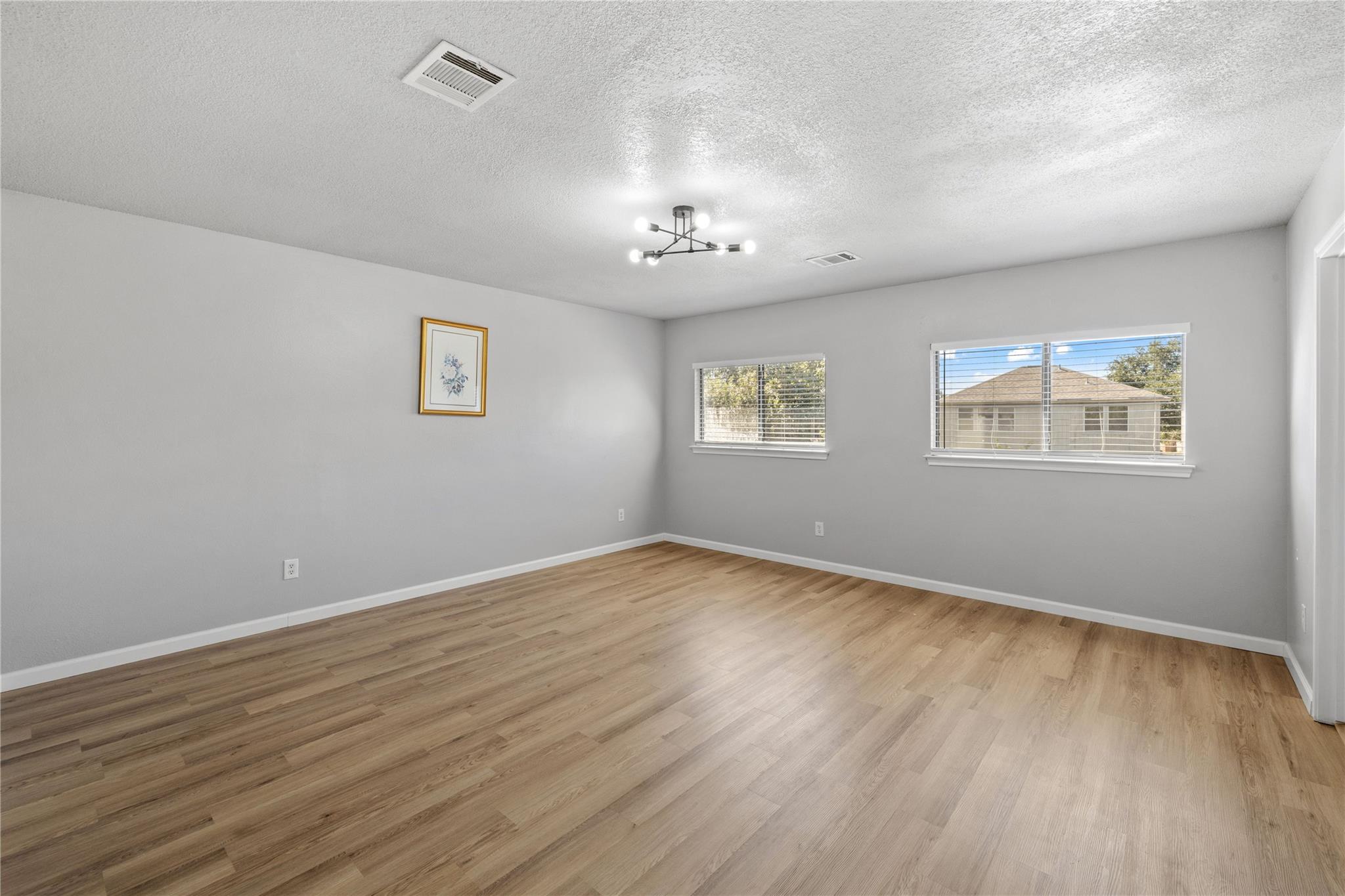 2411 Glen Field Dr, Cedar Park, TX 78613