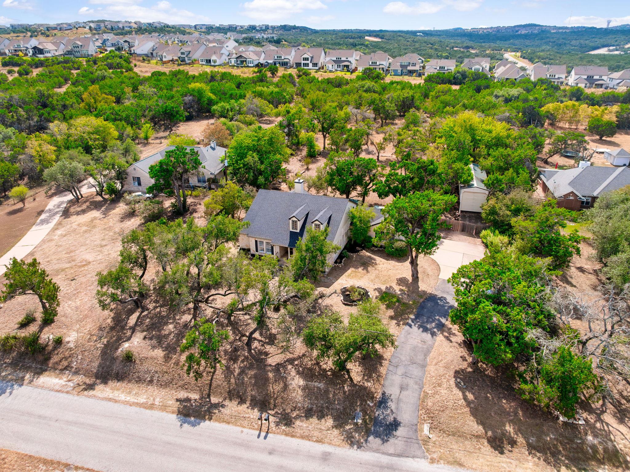 1209 Oak Meadow Dr, Dripping Springs, TX 78620