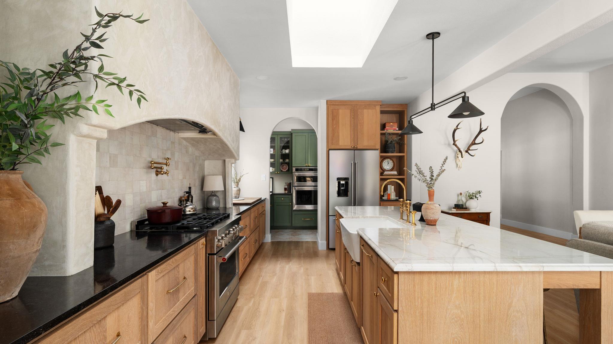 1209 Oak Meadow Dr, Dripping Springs, TX 78620