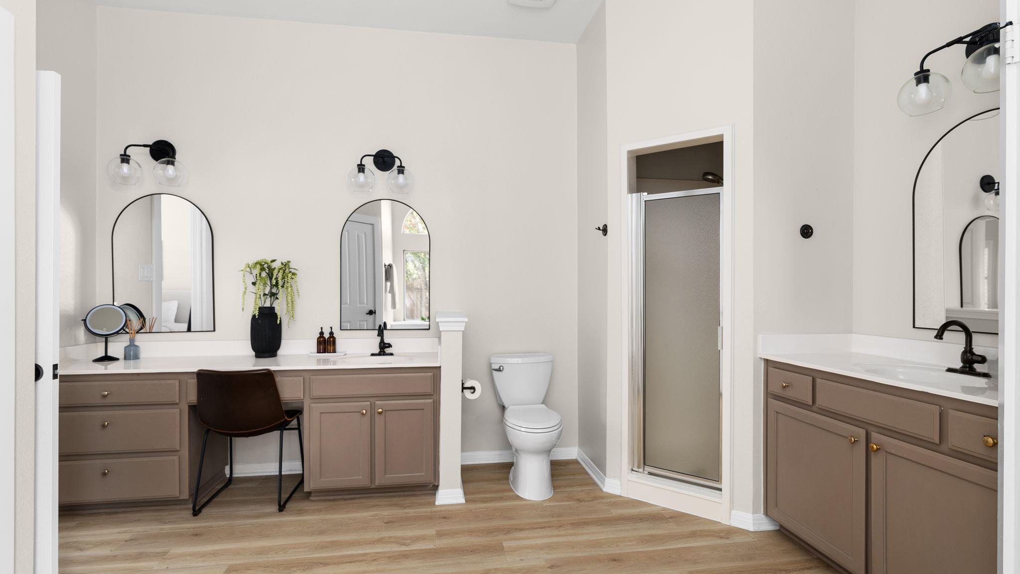 1209 Oak Meadow Dr, Dripping Springs, TX 78620