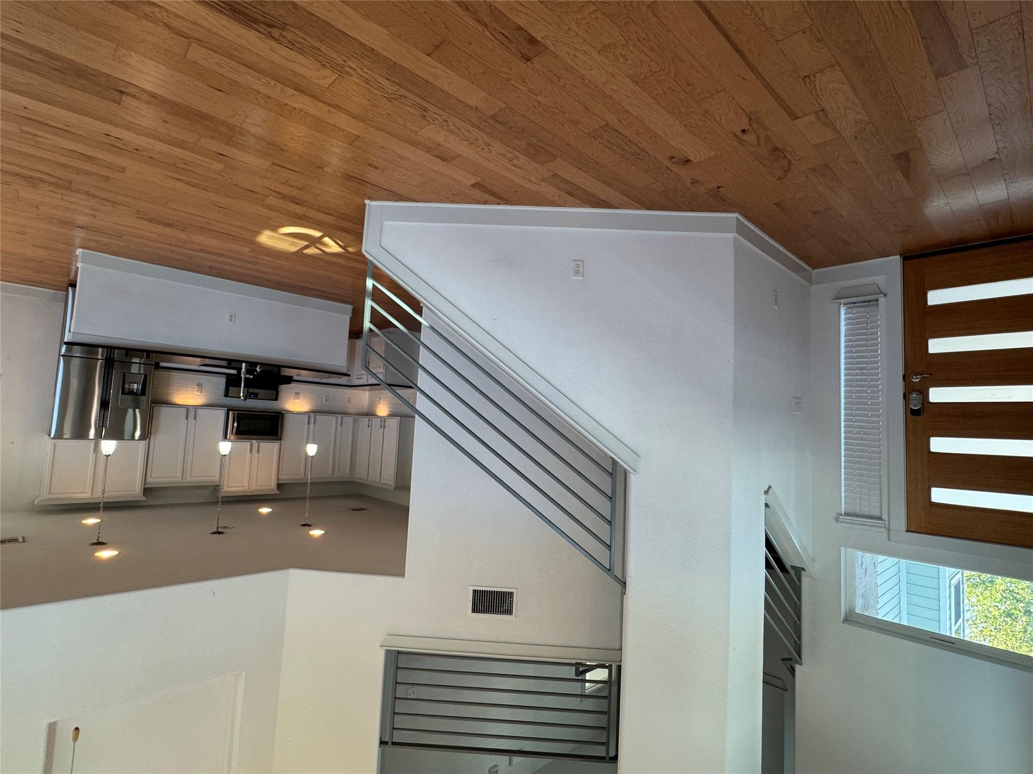 1413 Casa Dr, Austin, TX 78745