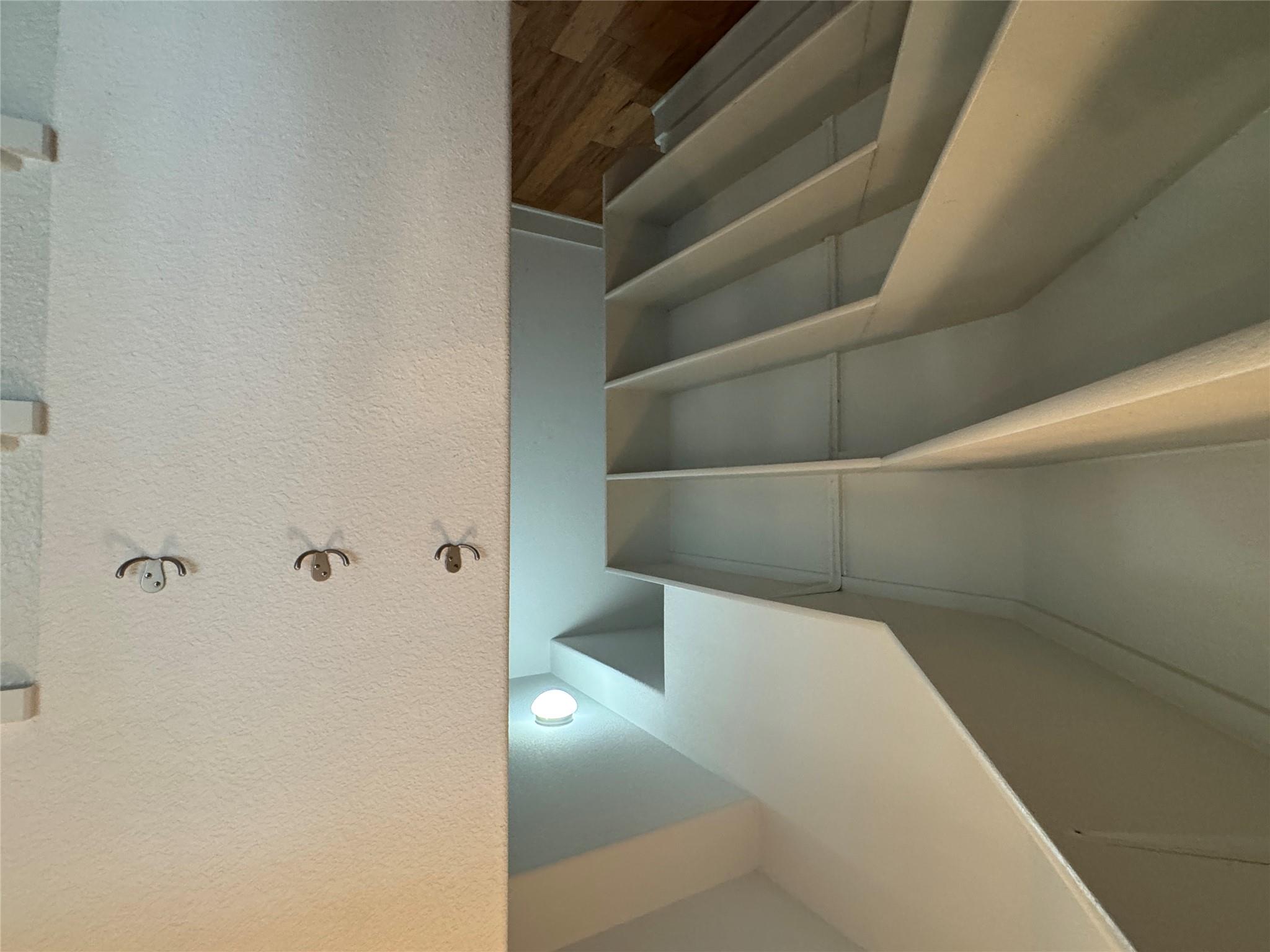 1413 Casa Dr, Austin, TX 78745