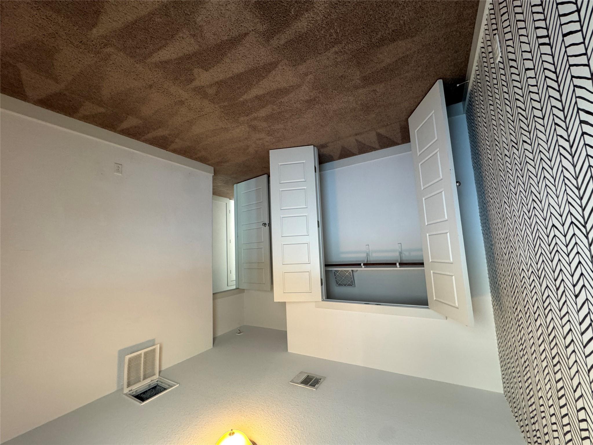 1413 Casa Dr, Austin, TX 78745