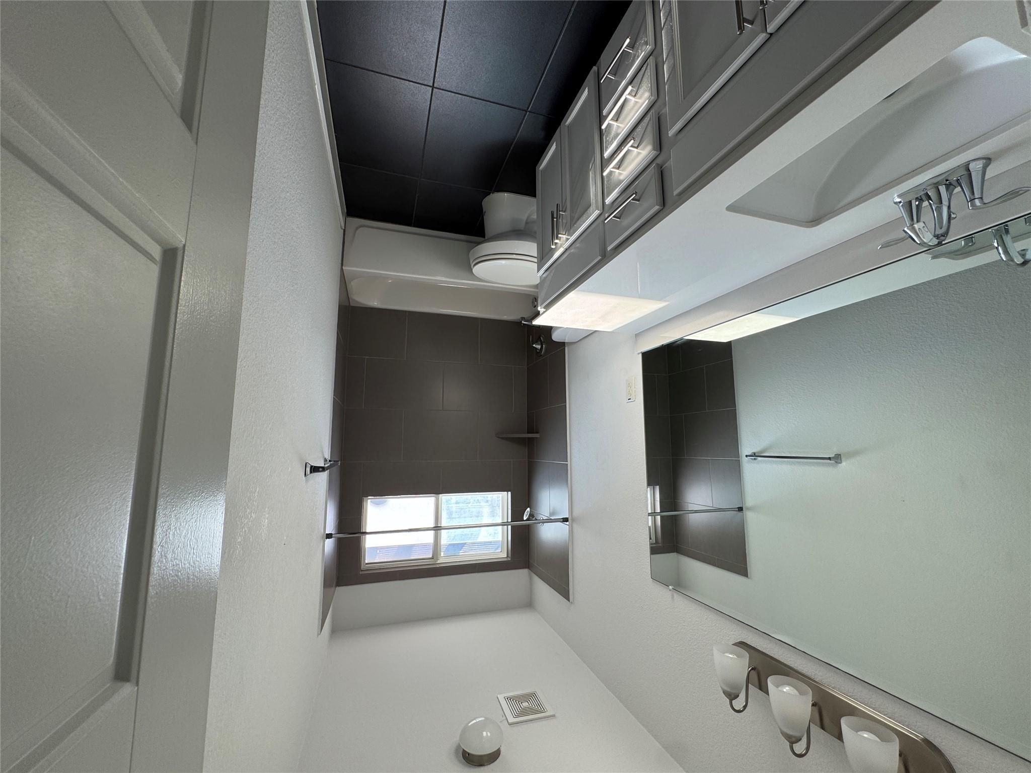 1413 Casa Dr, Austin, TX 78745