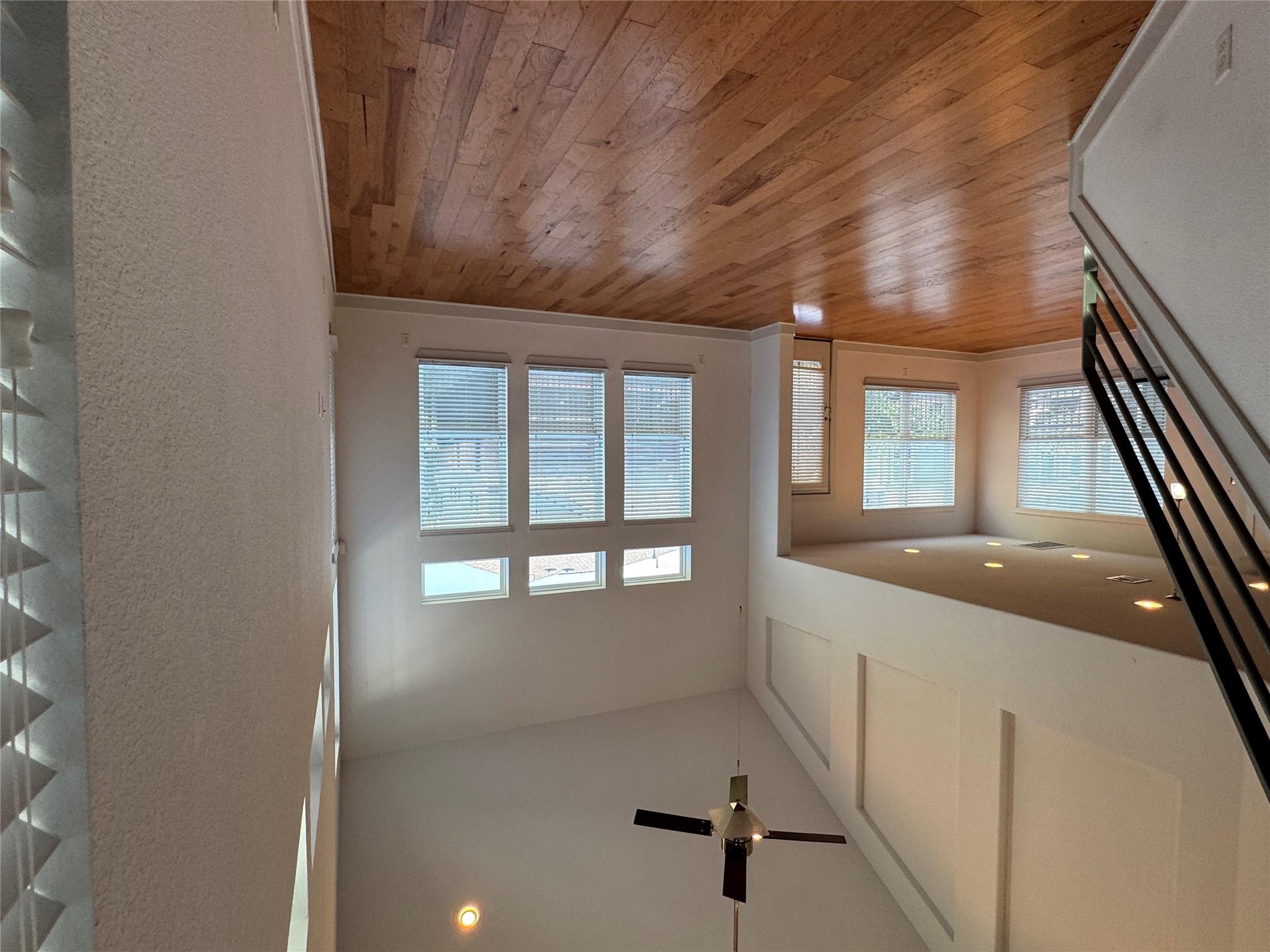 1413 Casa Dr, Austin, TX 78745