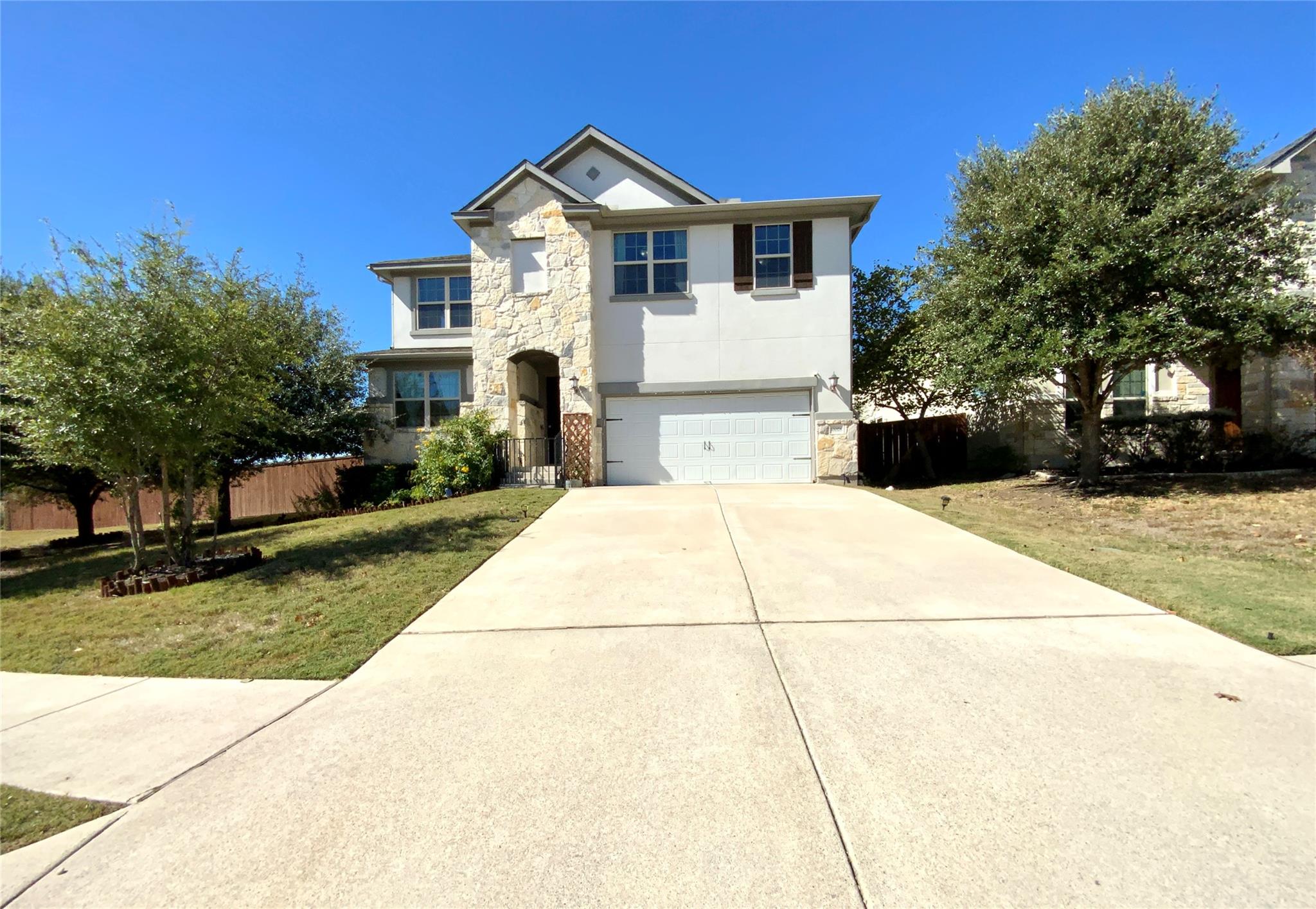 16028 Cinca Terra Dr, Austin, TX 78738