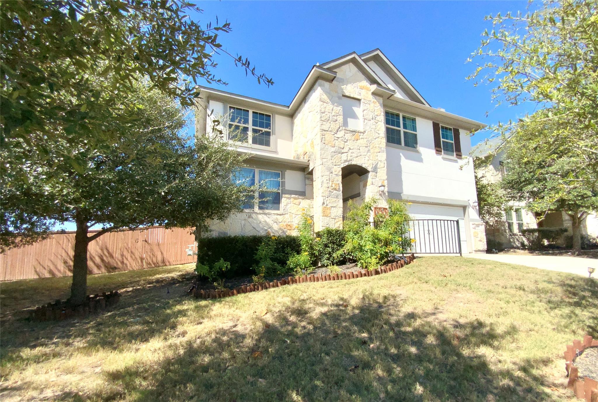 16028 Cinca Terra Dr, Austin, TX 78738