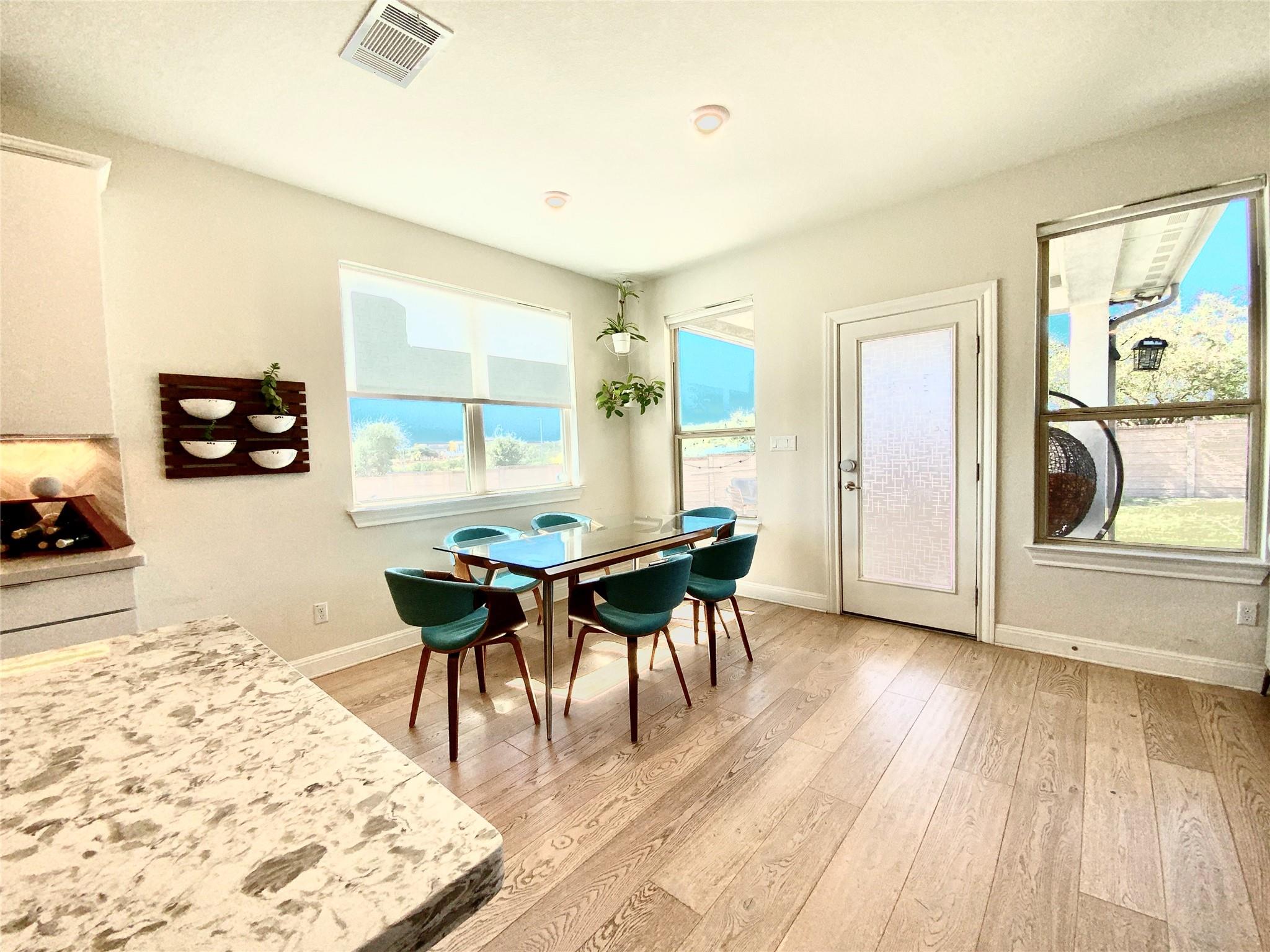 16028 Cinca Terra Dr, Austin, TX 78738