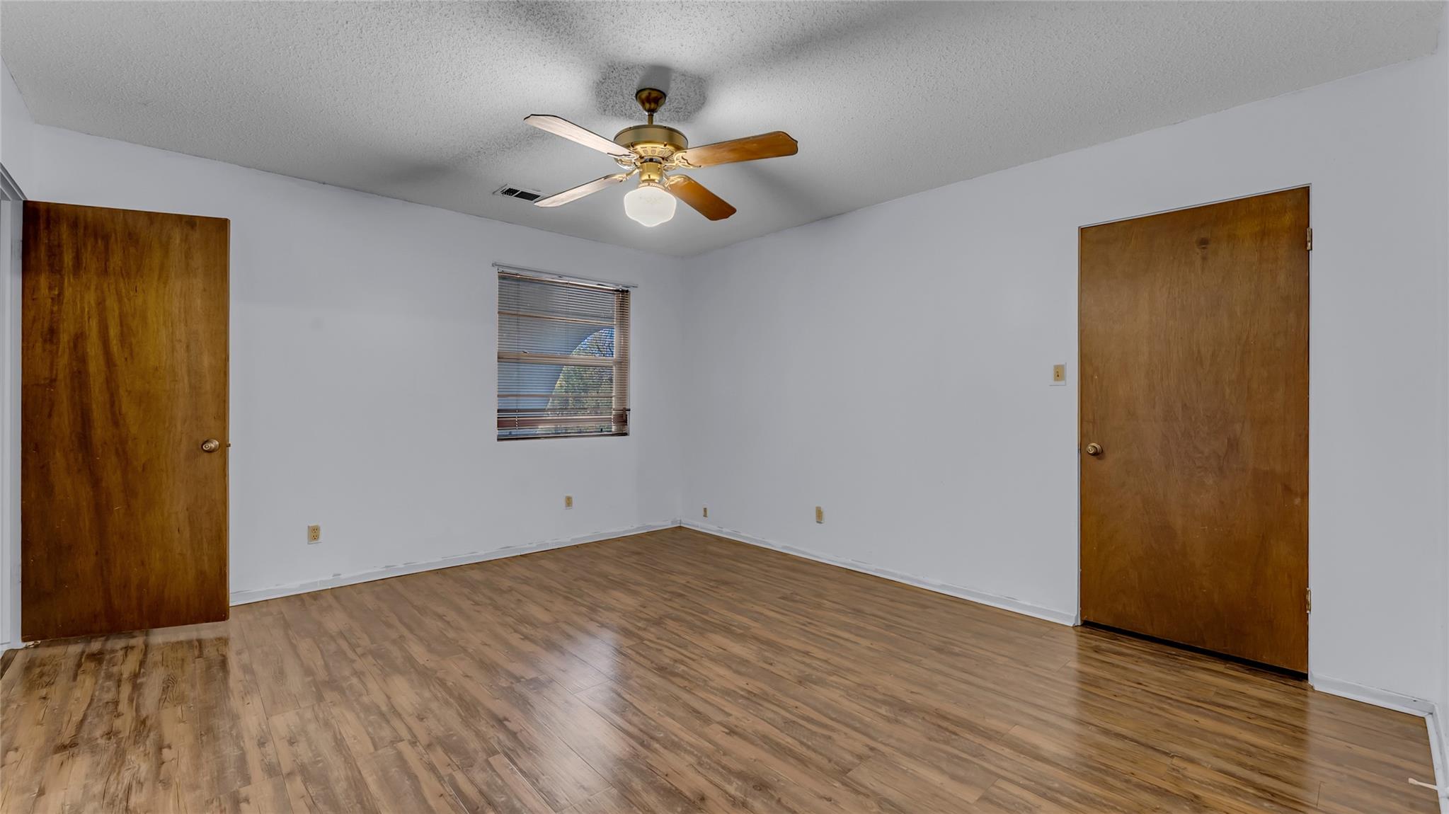 313 Geneva Ln, Burnet, TX 78611