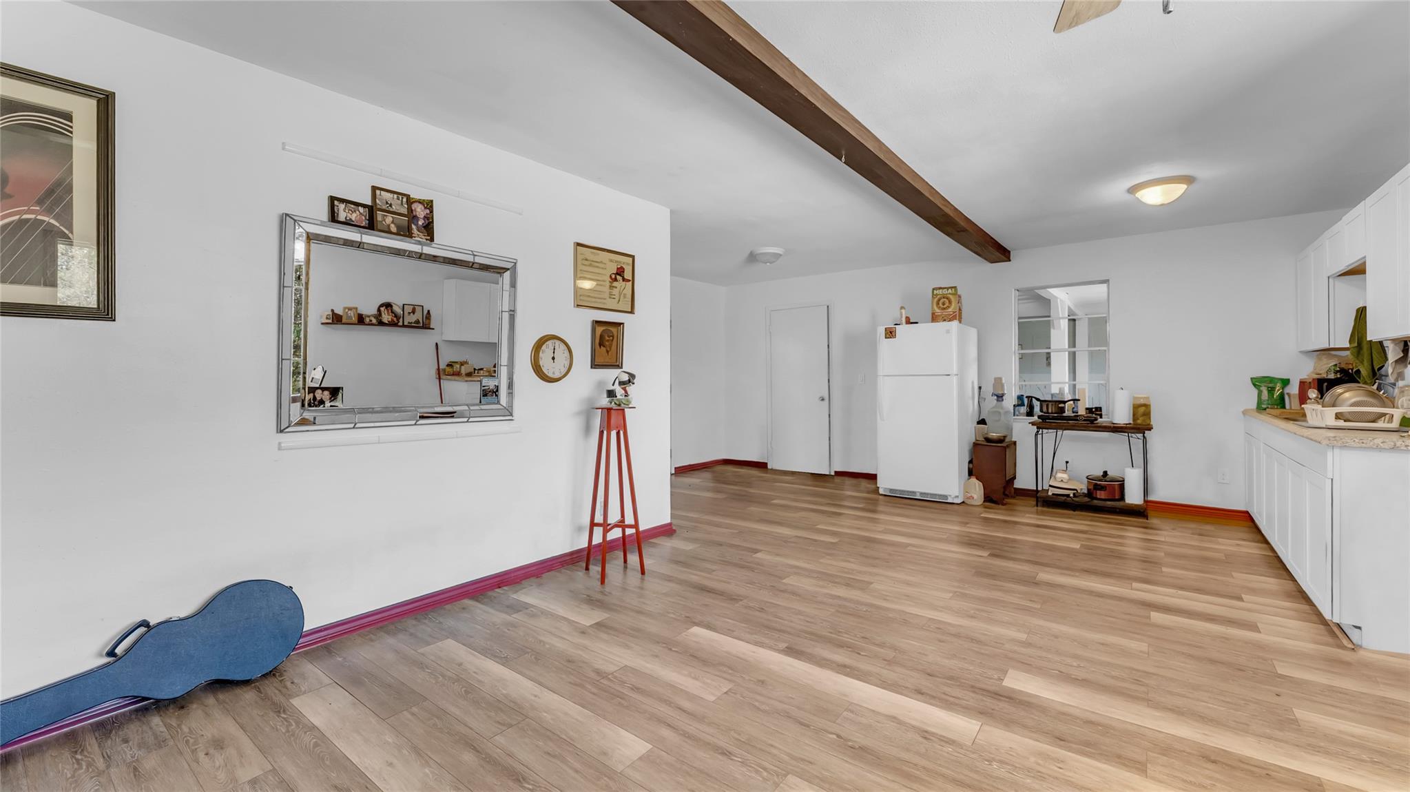 313 Geneva Ln, Burnet, TX 78611