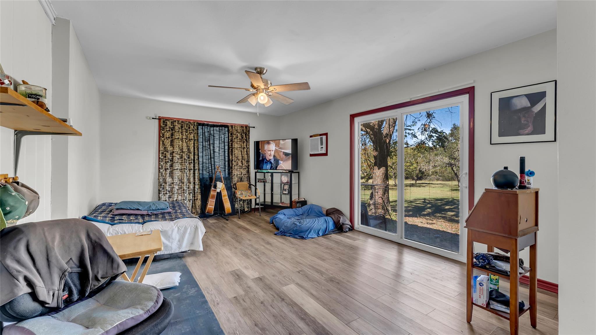 313 Geneva Ln, Burnet, TX 78611