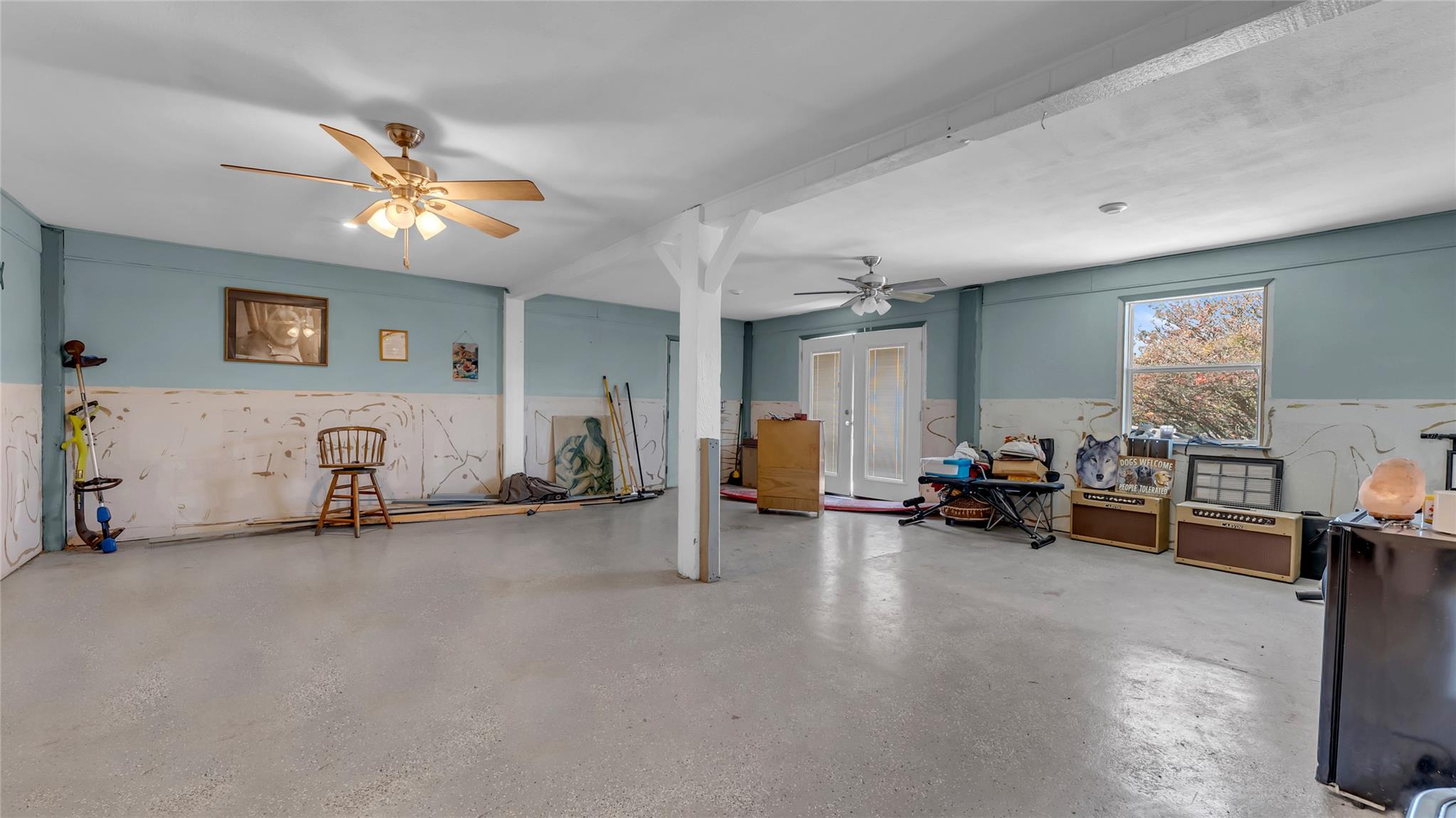 313 Geneva Ln, Burnet, TX 78611