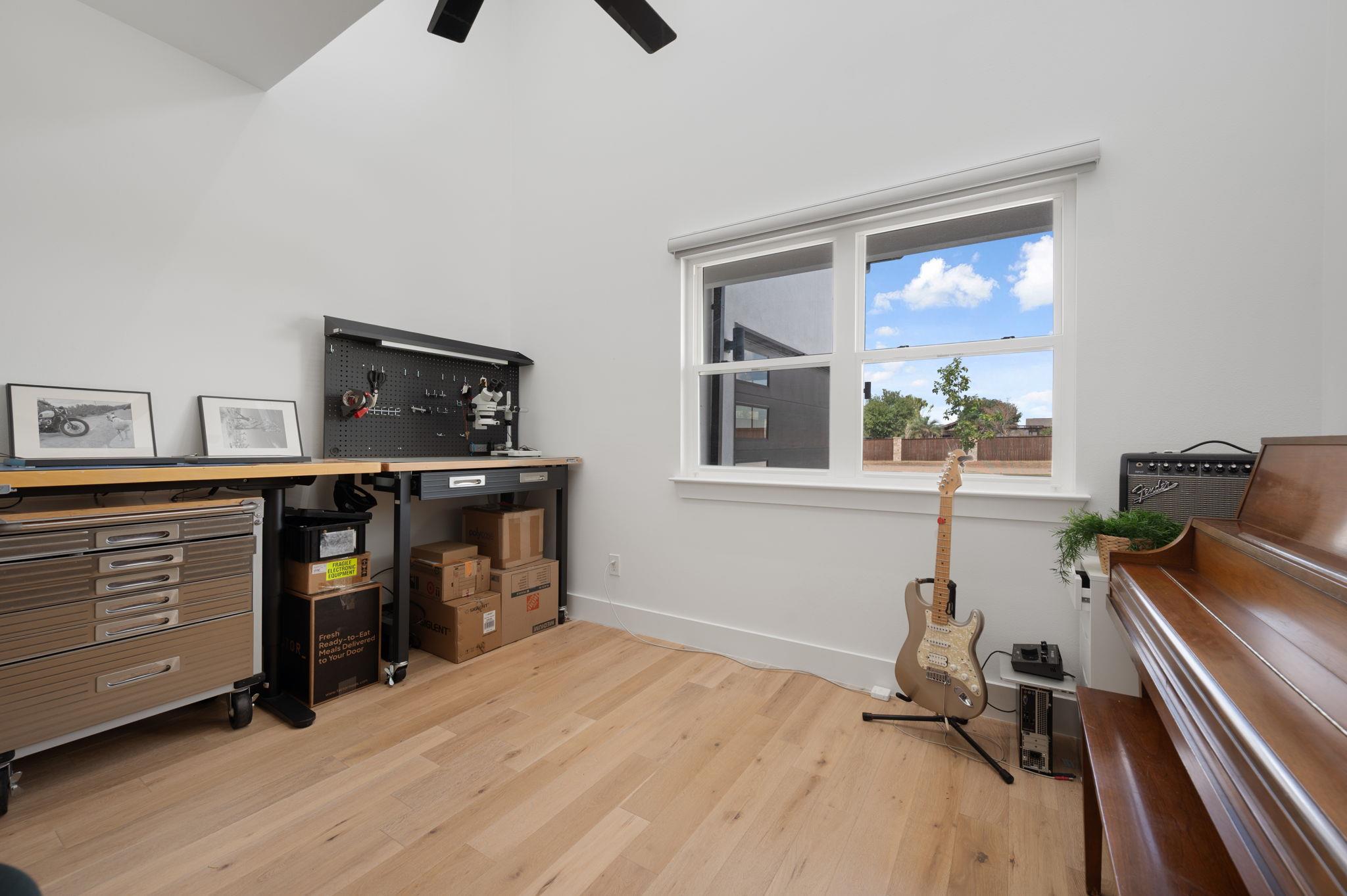 307 Chisholm Trl, Bastrop, TX 78602