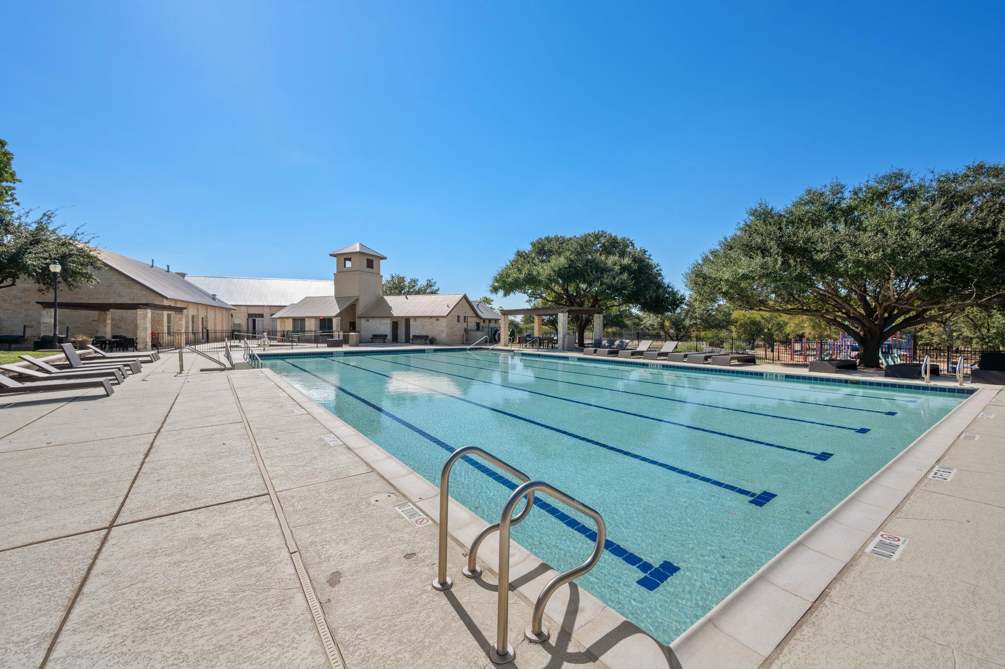 307 Chisholm Trl, Bastrop, TX 78602