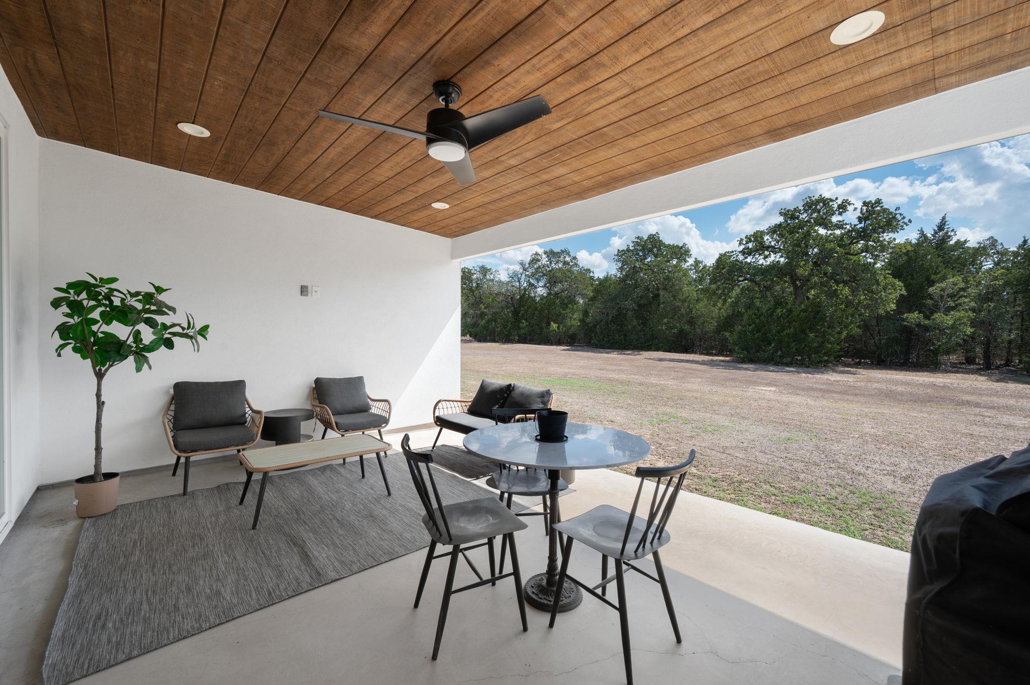 307 Chisholm Trl, Bastrop, TX 78602