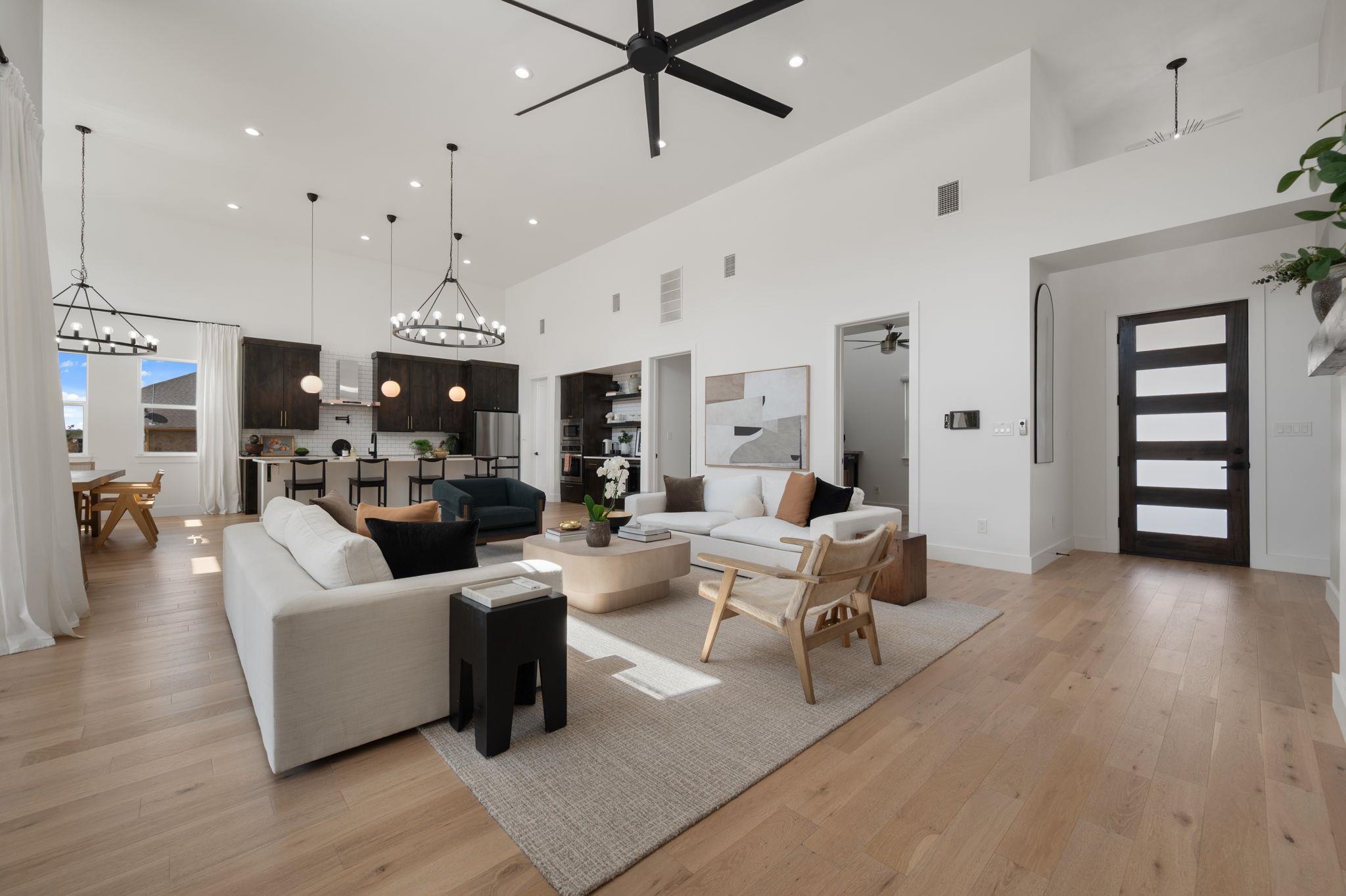 307 Chisholm Trl, Bastrop, TX 78602