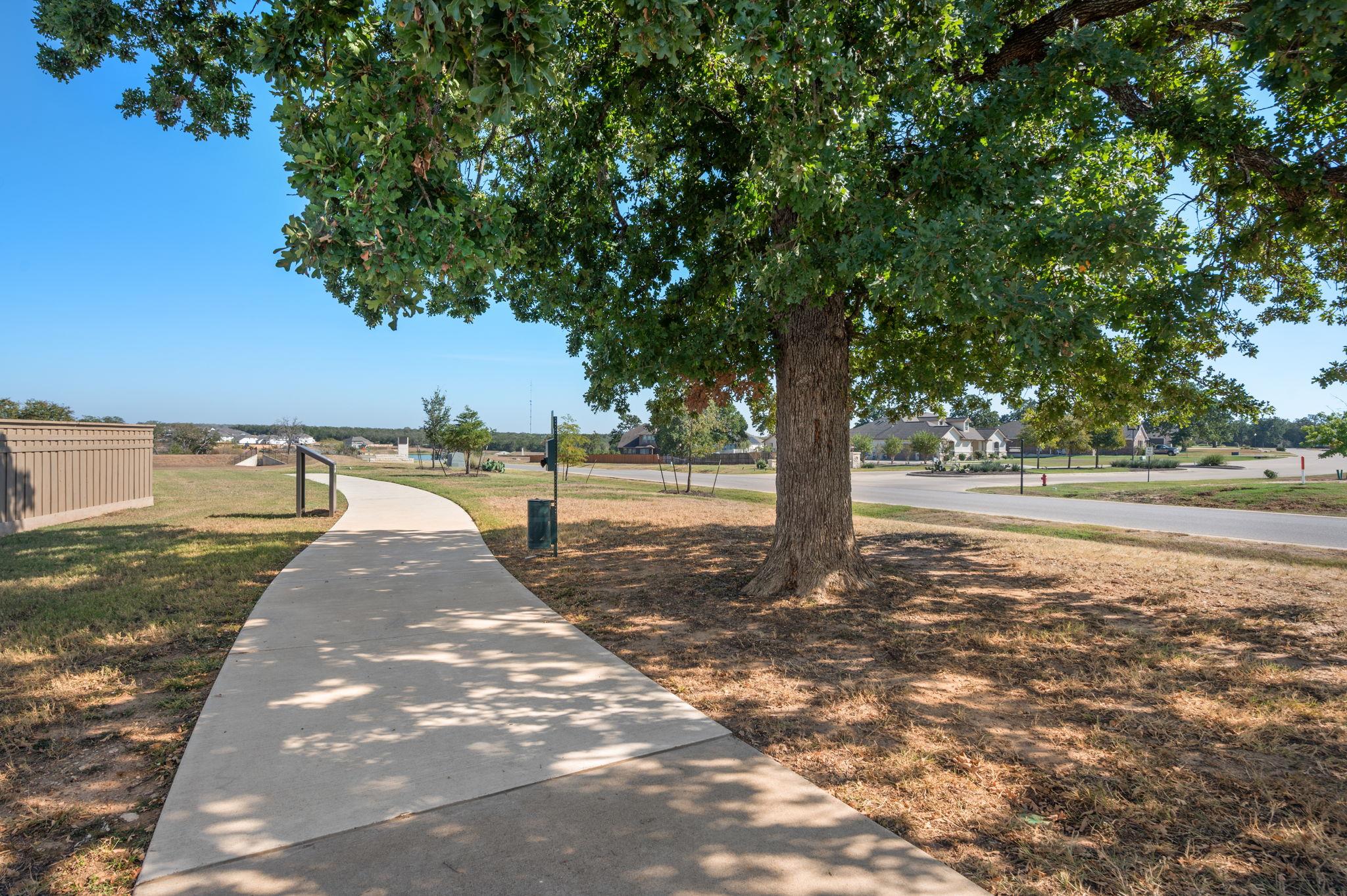 307 Chisholm Trl, Bastrop, TX 78602