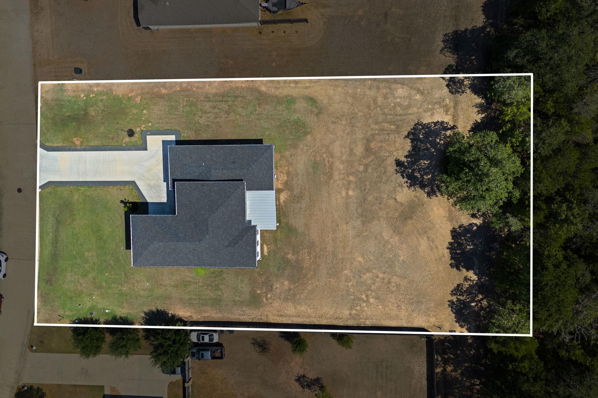 307 Chisholm Trl, Bastrop, TX 78602