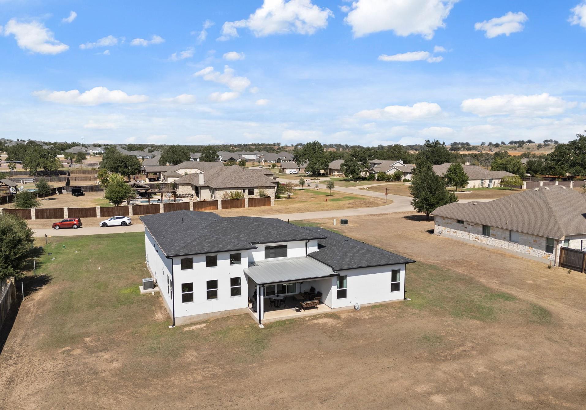 307 Chisholm Trl, Bastrop, TX 78602