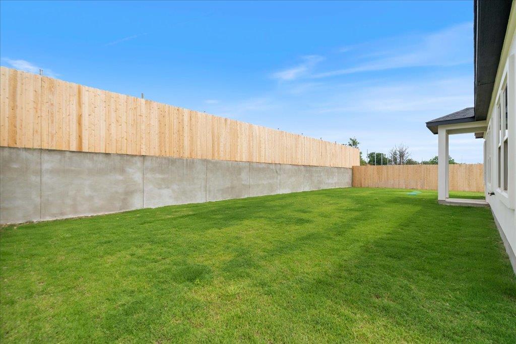 223 Timberline Dr, Burnet, TX 78611