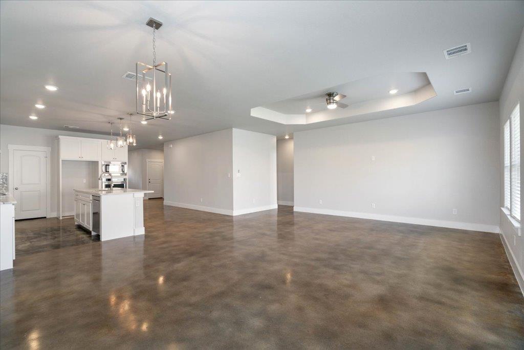 223 Timberline Dr, Burnet, TX 78611