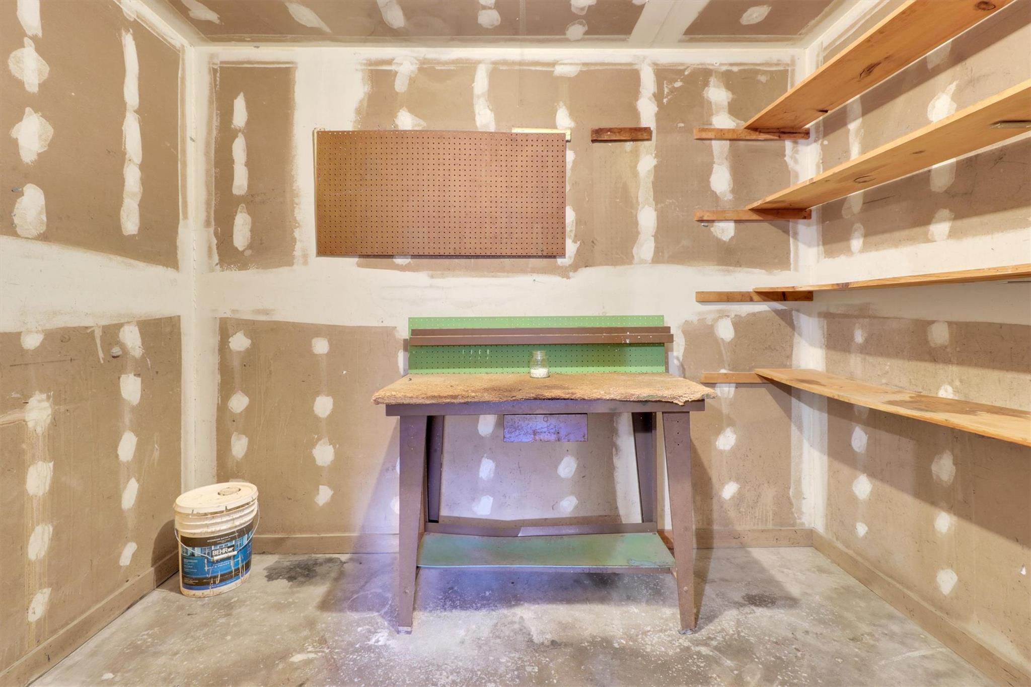 1109 Hollybluff St, Austin, TX 78753