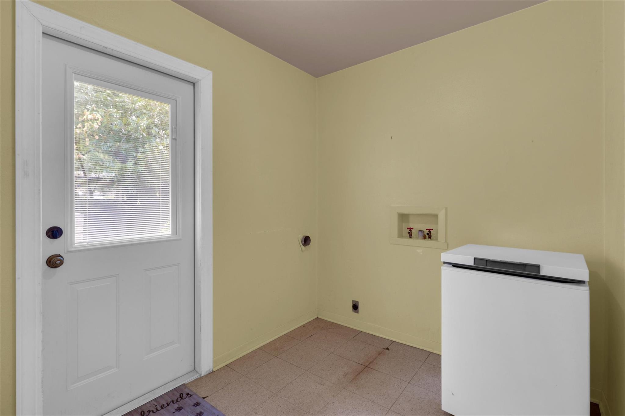 1109 Hollybluff St, Austin, TX 78753