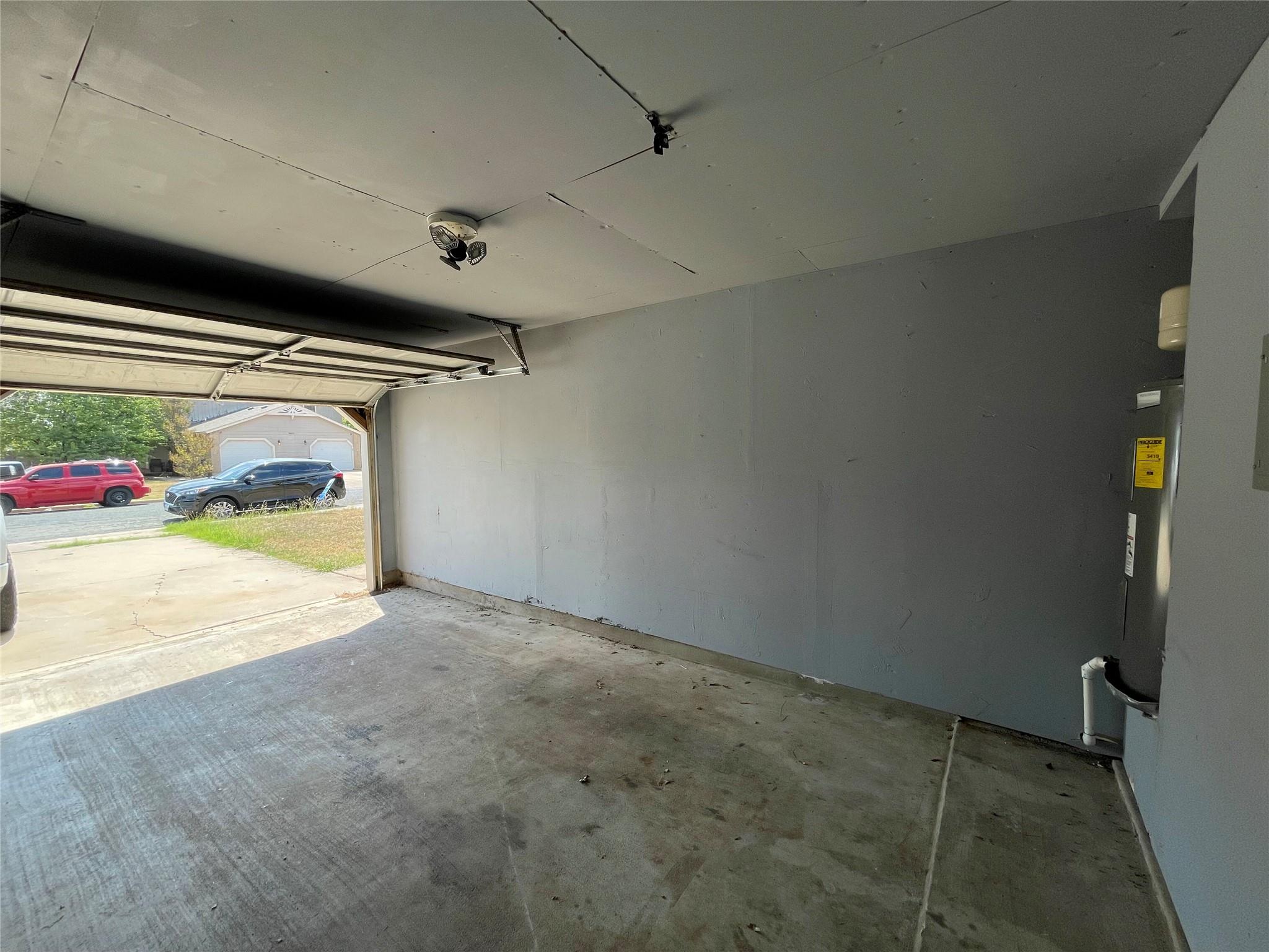 8810 Springmail Cir # B, Austin, TX 78729