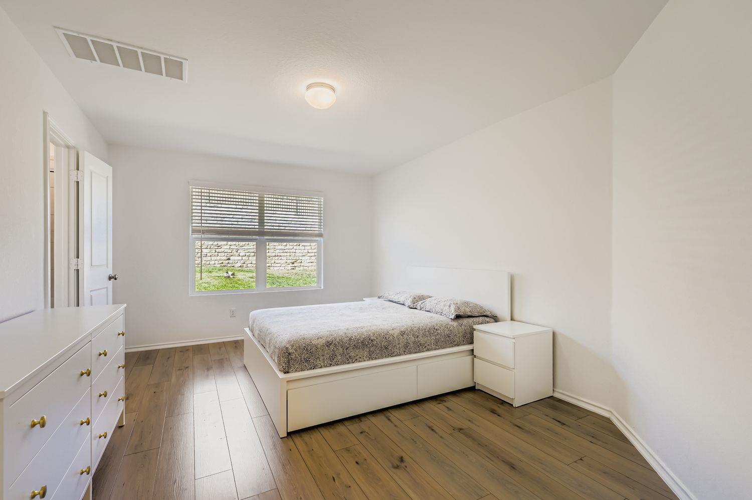 8212 Purple Aster Pass, Lago Vista, TX 78645