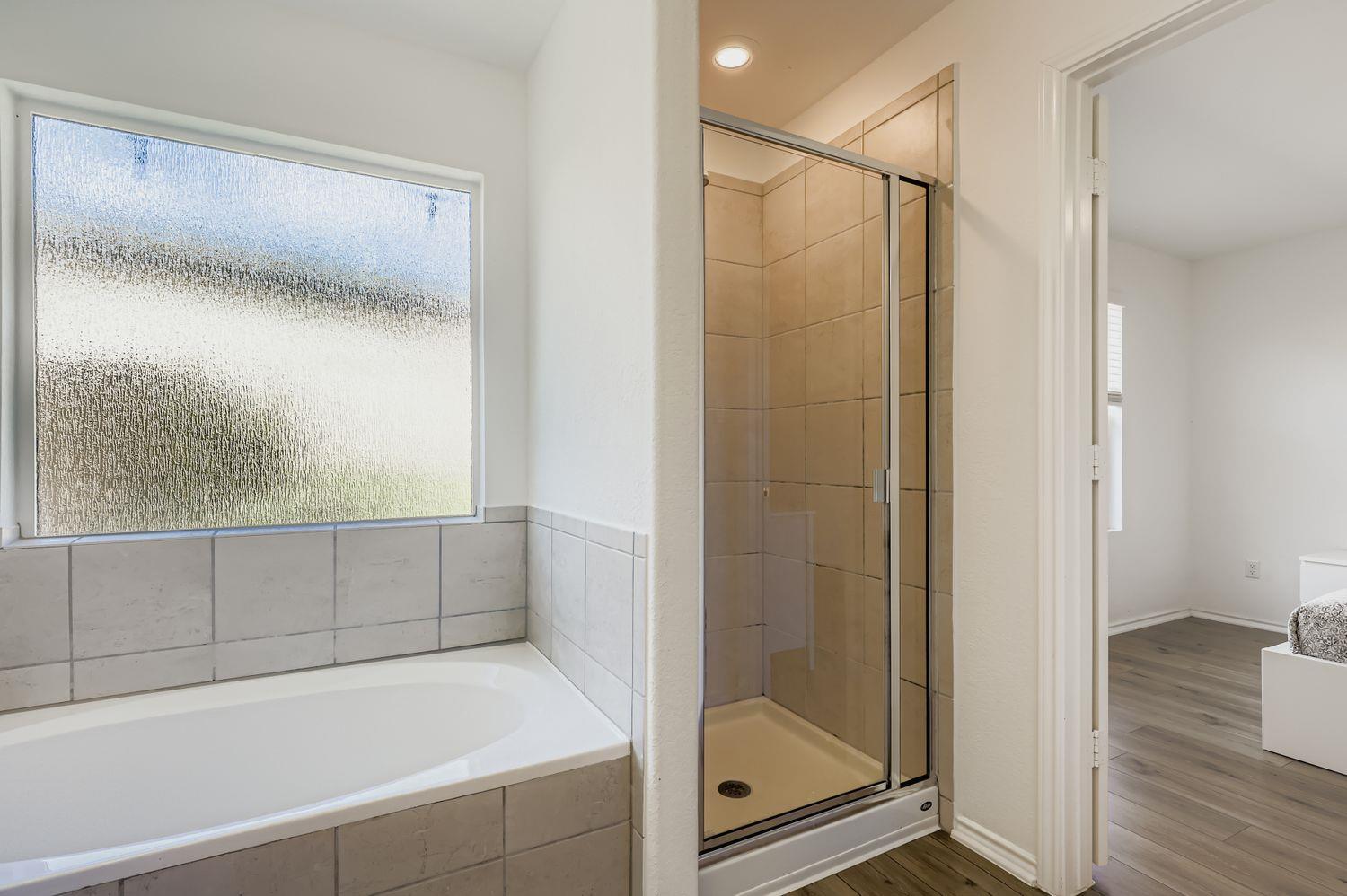 8212 Purple Aster Pass, Lago Vista, TX 78645