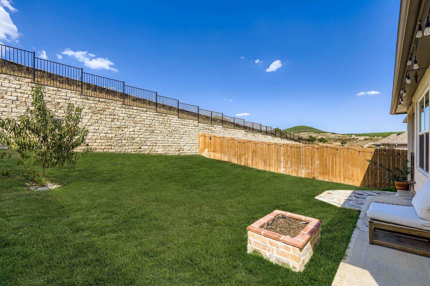 8212 Purple Aster Pass, Lago Vista, TX 78645