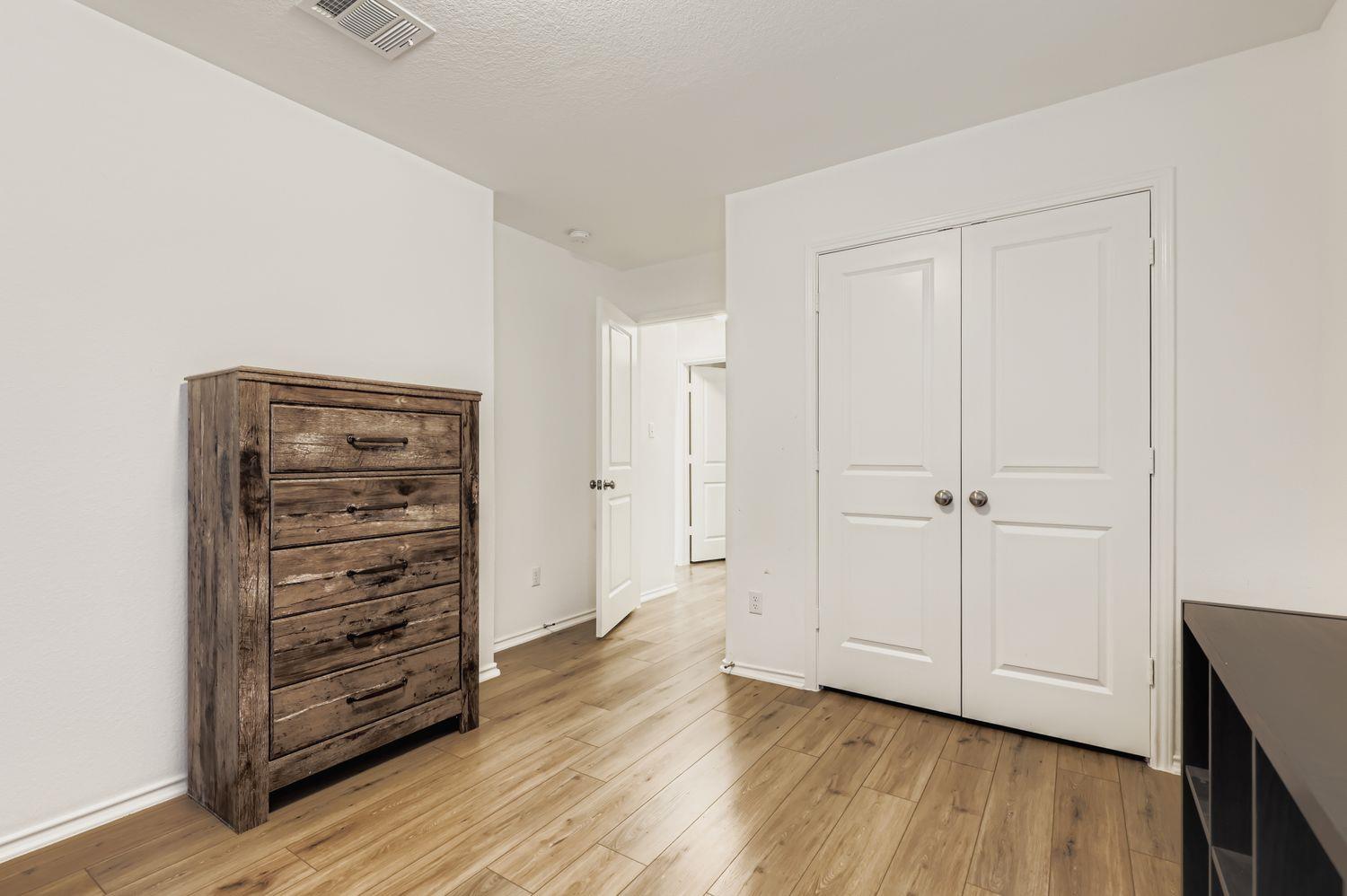 8212 Purple Aster Pass, Lago Vista, TX 78645