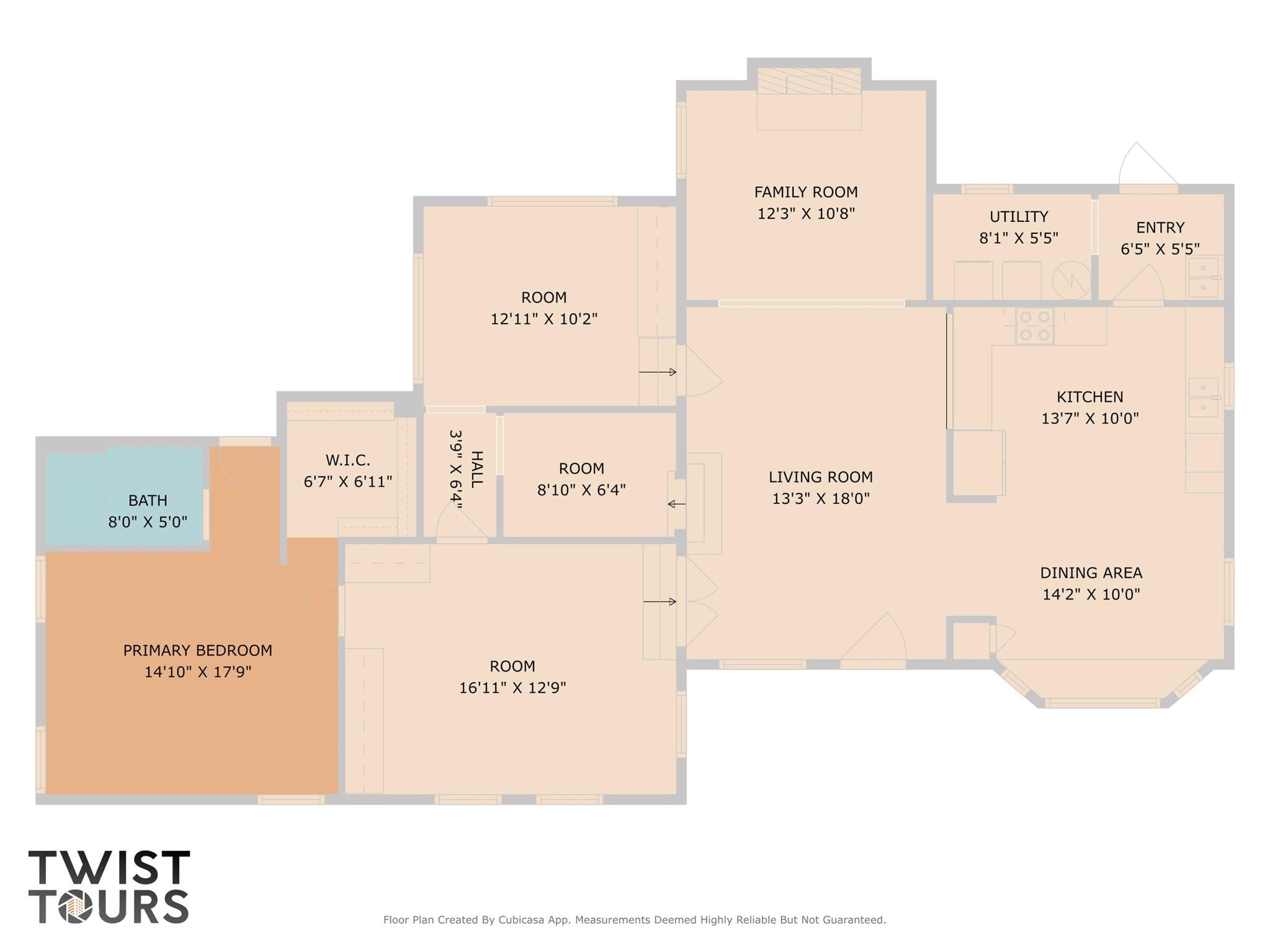 1005 4th St, Blanco, TX 78606