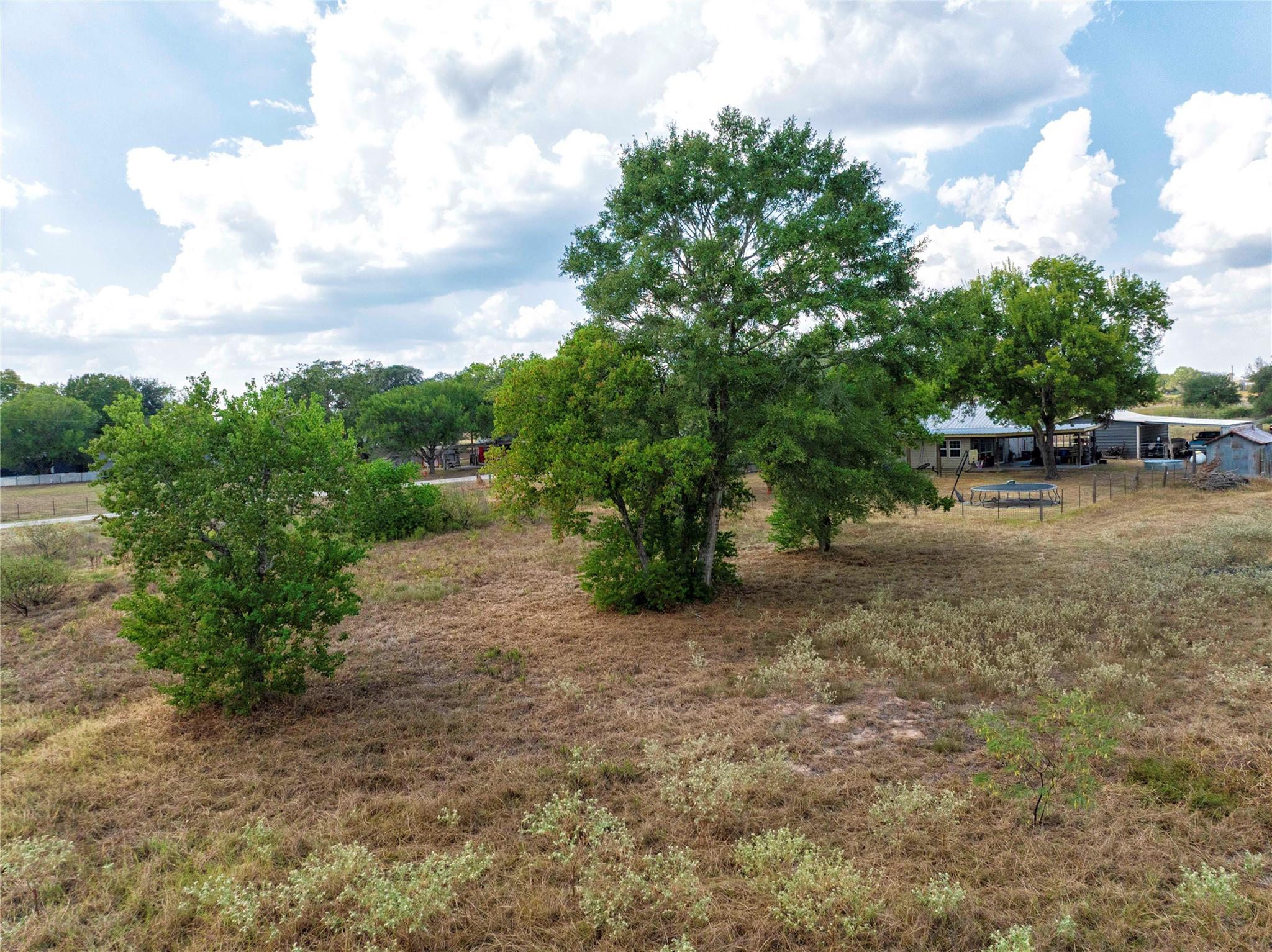 371 County Road 146, Hallettsville, TX 77964