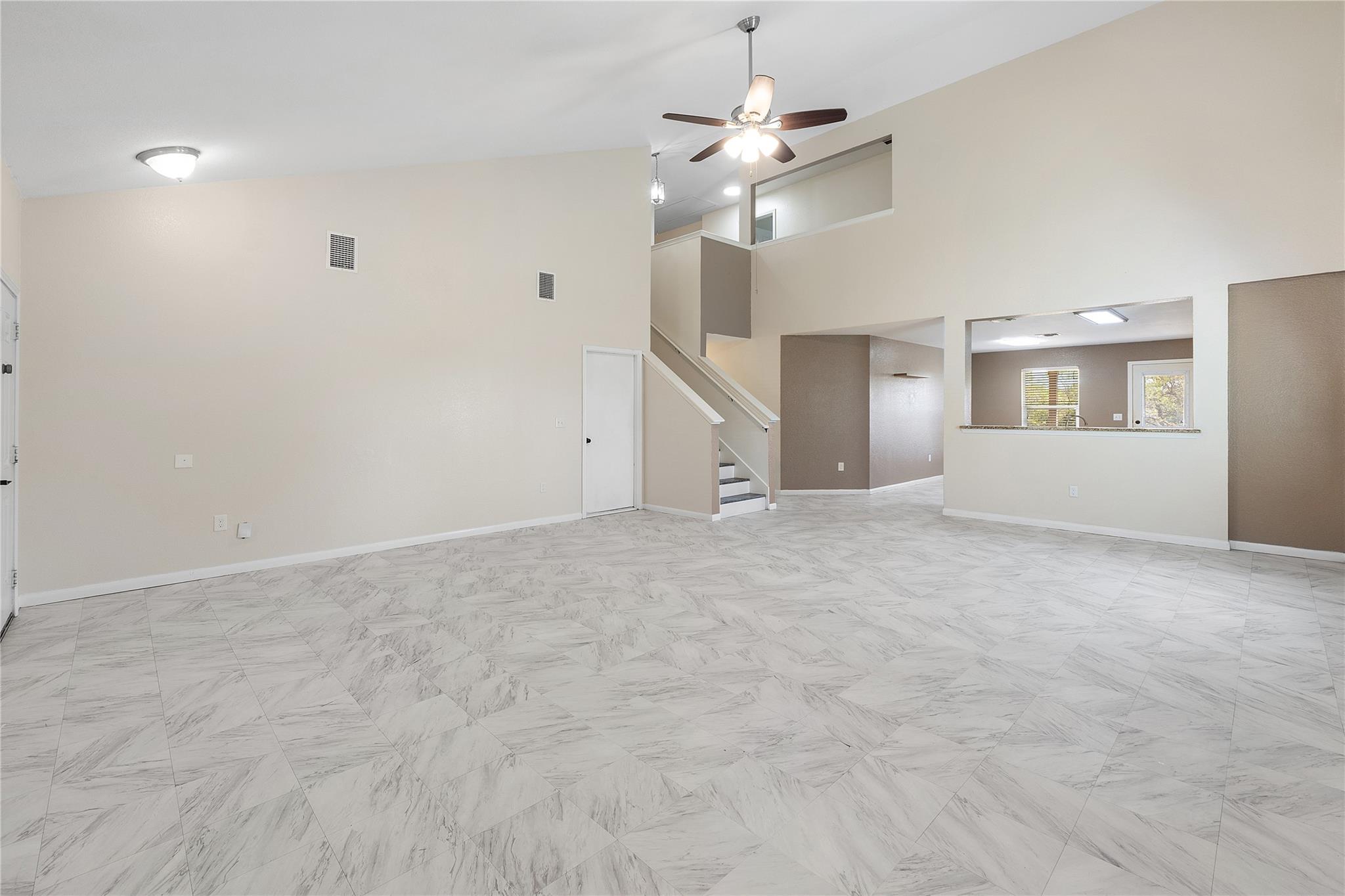 18436 Weatherby Ln, Elgin, TX 78621