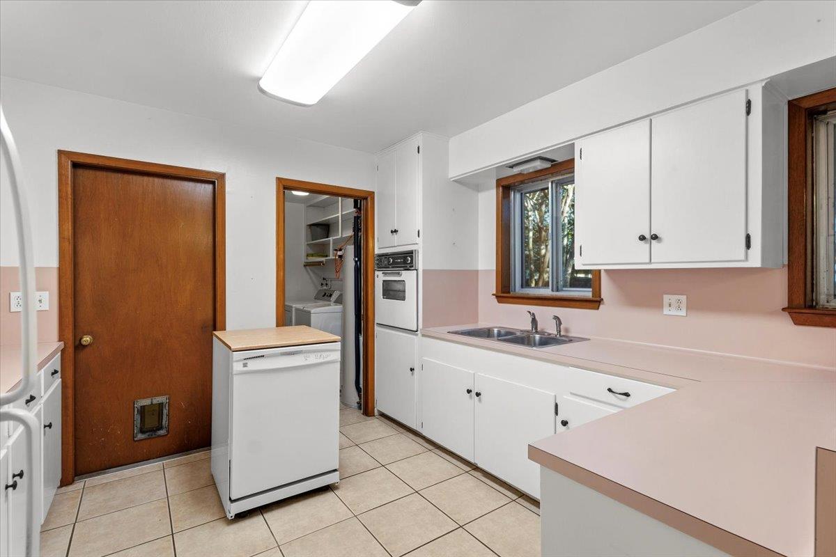 3210 Bruce Dr, Austin, TX 78735