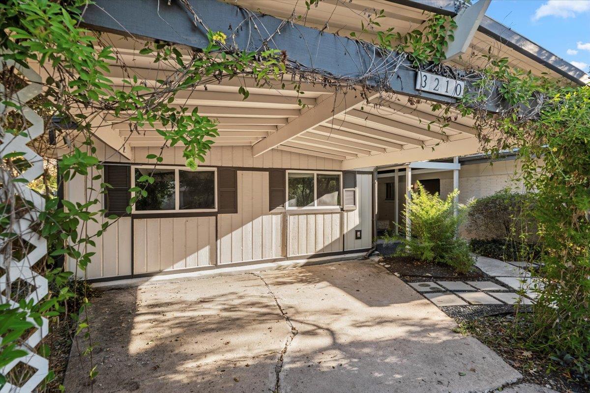 3210 Bruce Dr, Austin, TX 78735