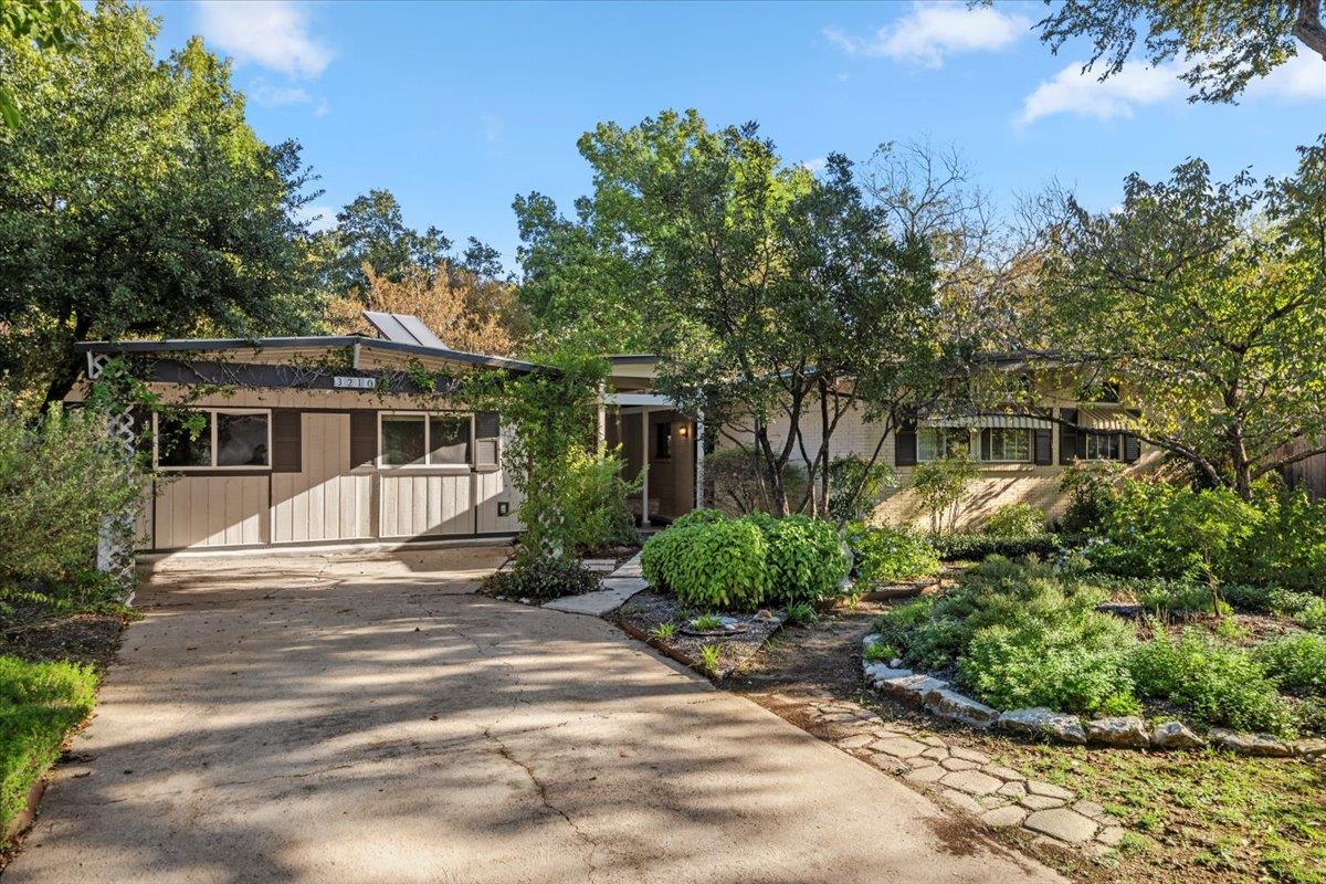3210 Bruce Dr, Austin, TX 78735